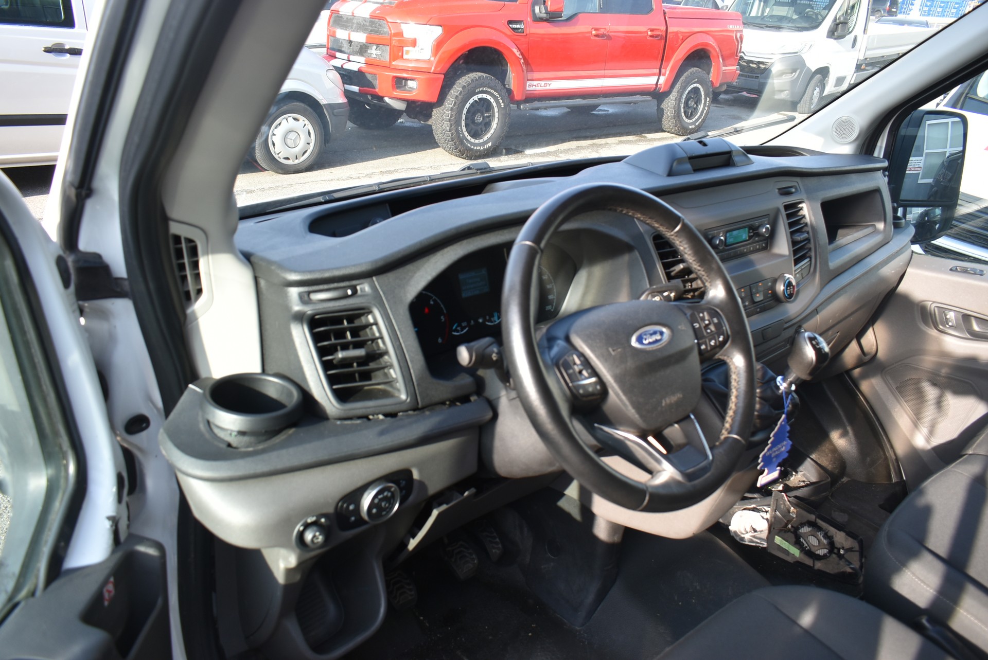 FORD Transit Van 350 L3 Basis 2.0 TDCi 170 RWD-image-12