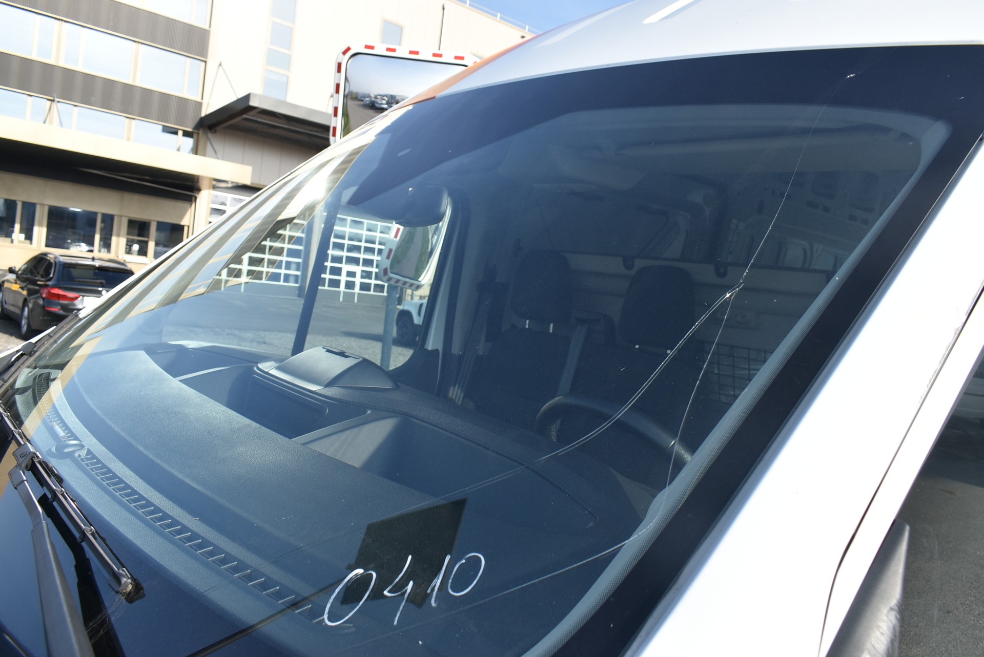 FORD Transit Van 350 L3 Basis 2.0 TDCi 170 RWD-image-14