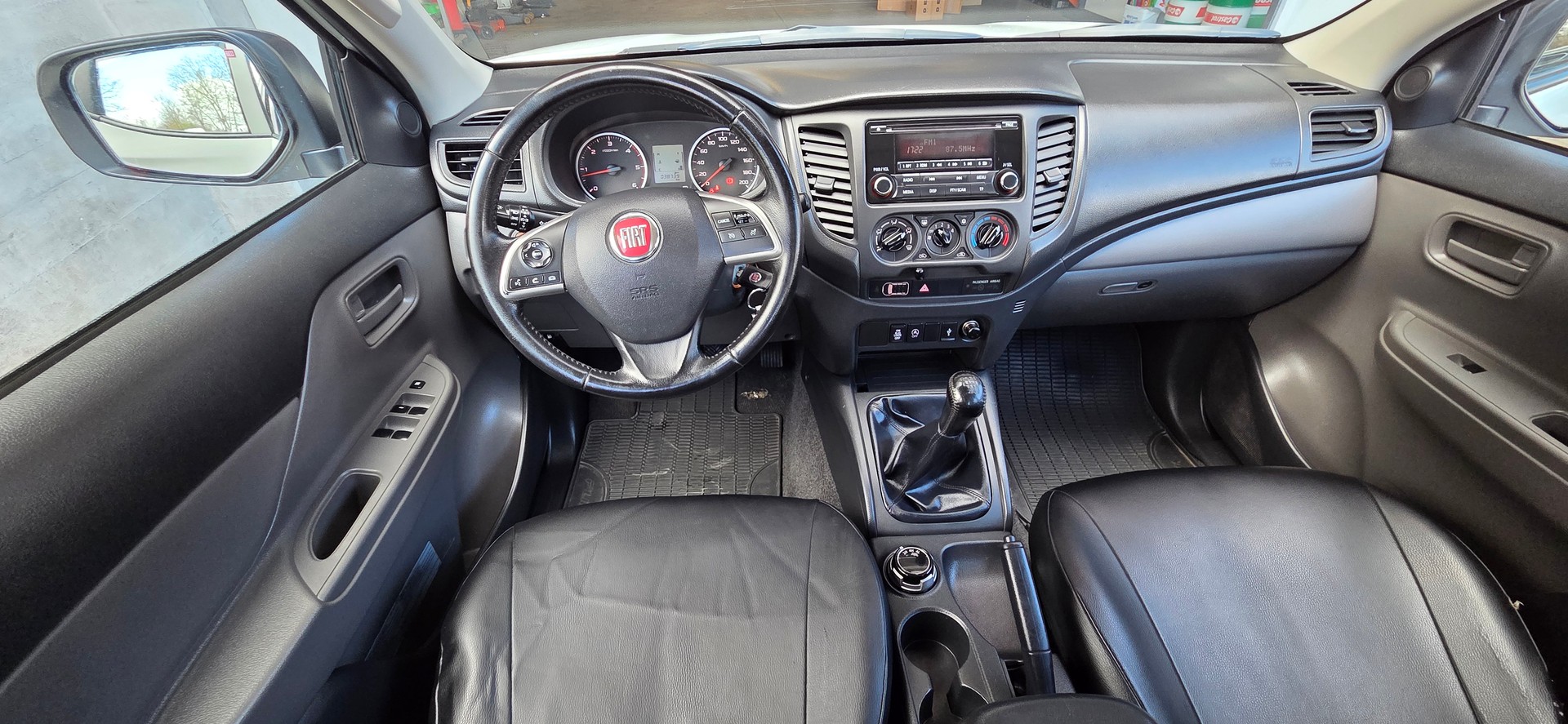 FIAT Fullback SX 2.4 MJ DC Primo 4WD. by Mitsubishi L200-image-12