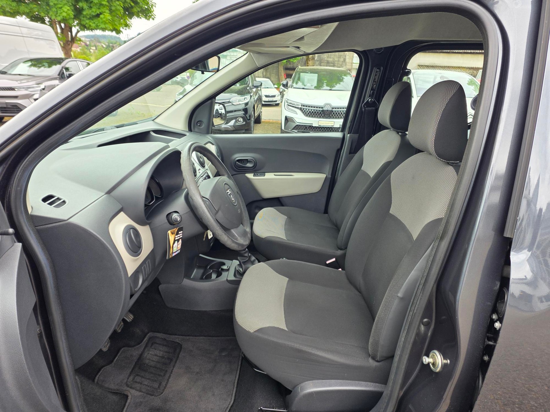 DACIA Dokker 1.2 TCe Ambiance-image-6