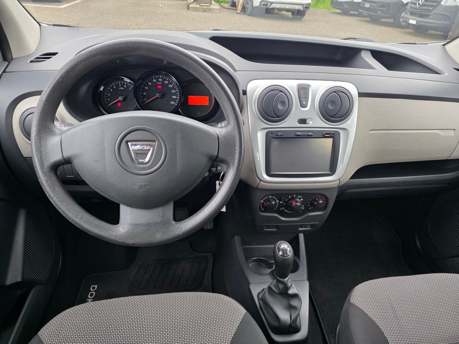DACIA Dokker 1.2 TCe Ambiance-image-8