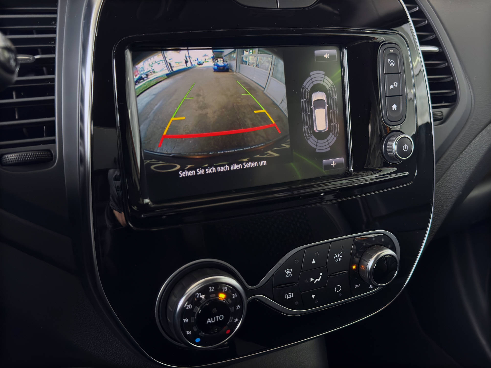 RENAULT Captur 1.3 TCe Intens EDC S/S PF-image-13