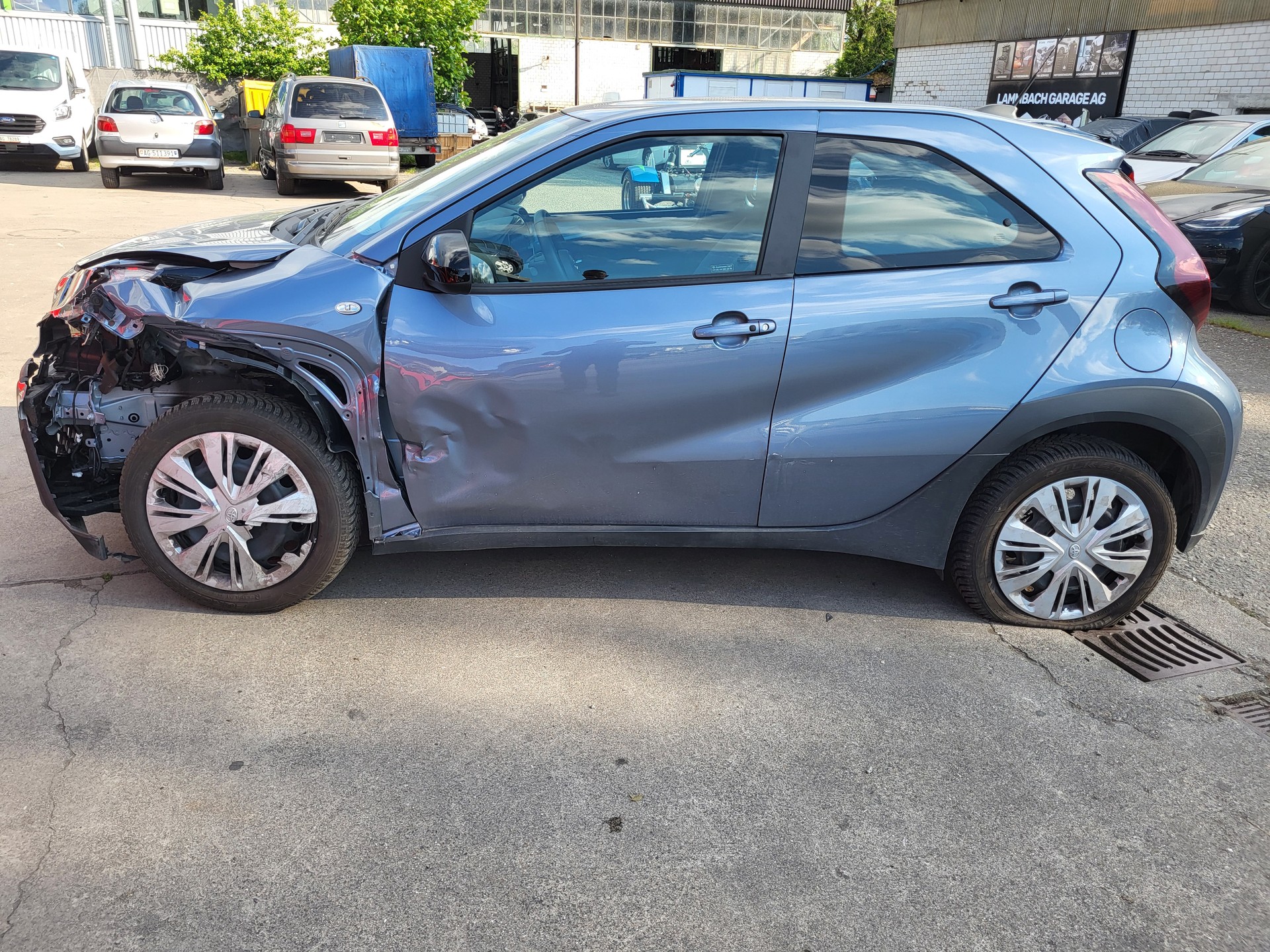 TOYOTA Aygo X 1.0 VVT-i Comfort CVT-image-12