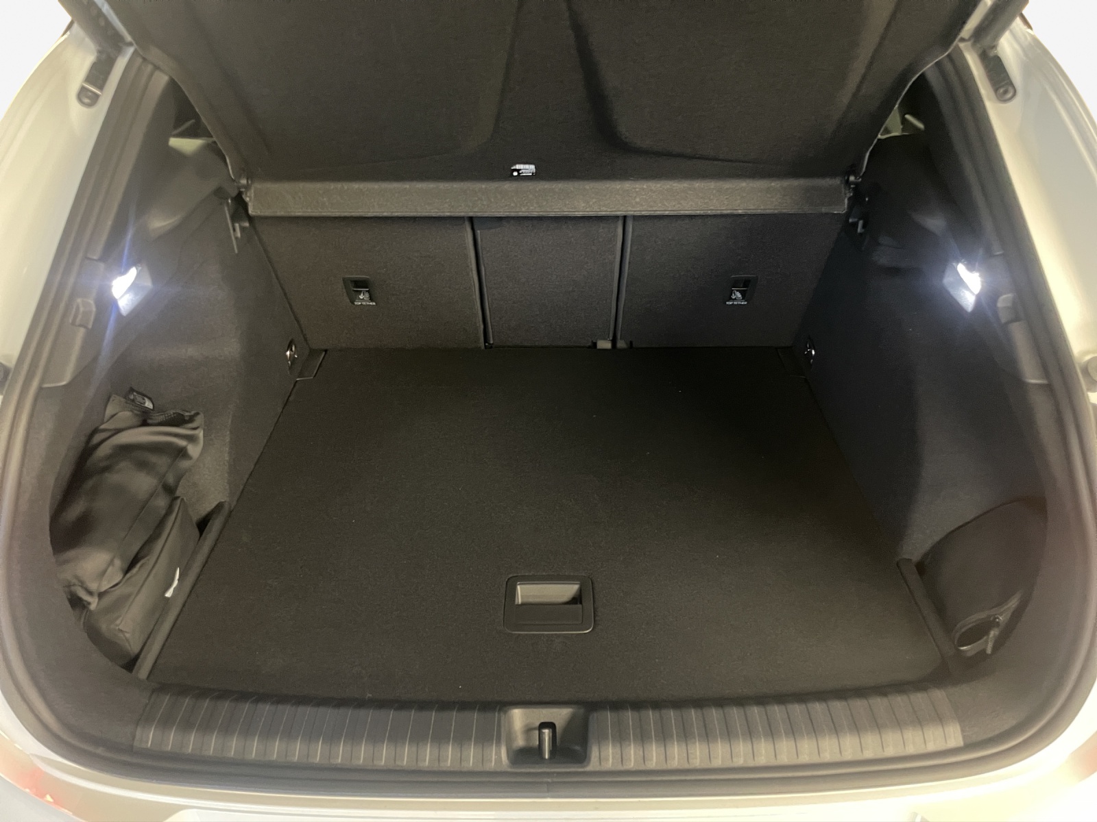 CUPRA Terramar 2.0 TSI DSG Prime Edition VZ 4Drive-image-12