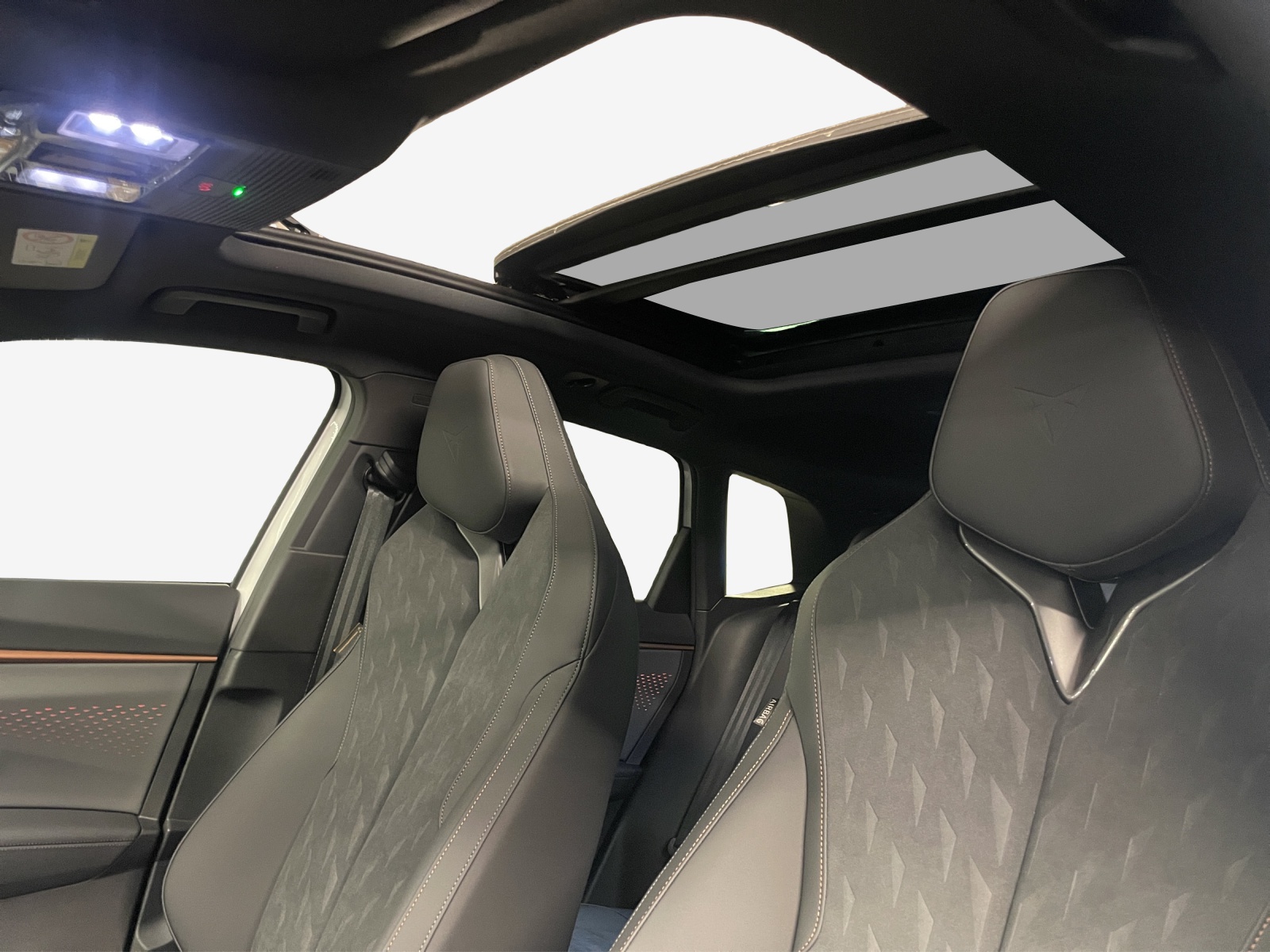 CUPRA Terramar 2.0 TSI DSG Prime Edition VZ 4Drive-image-14