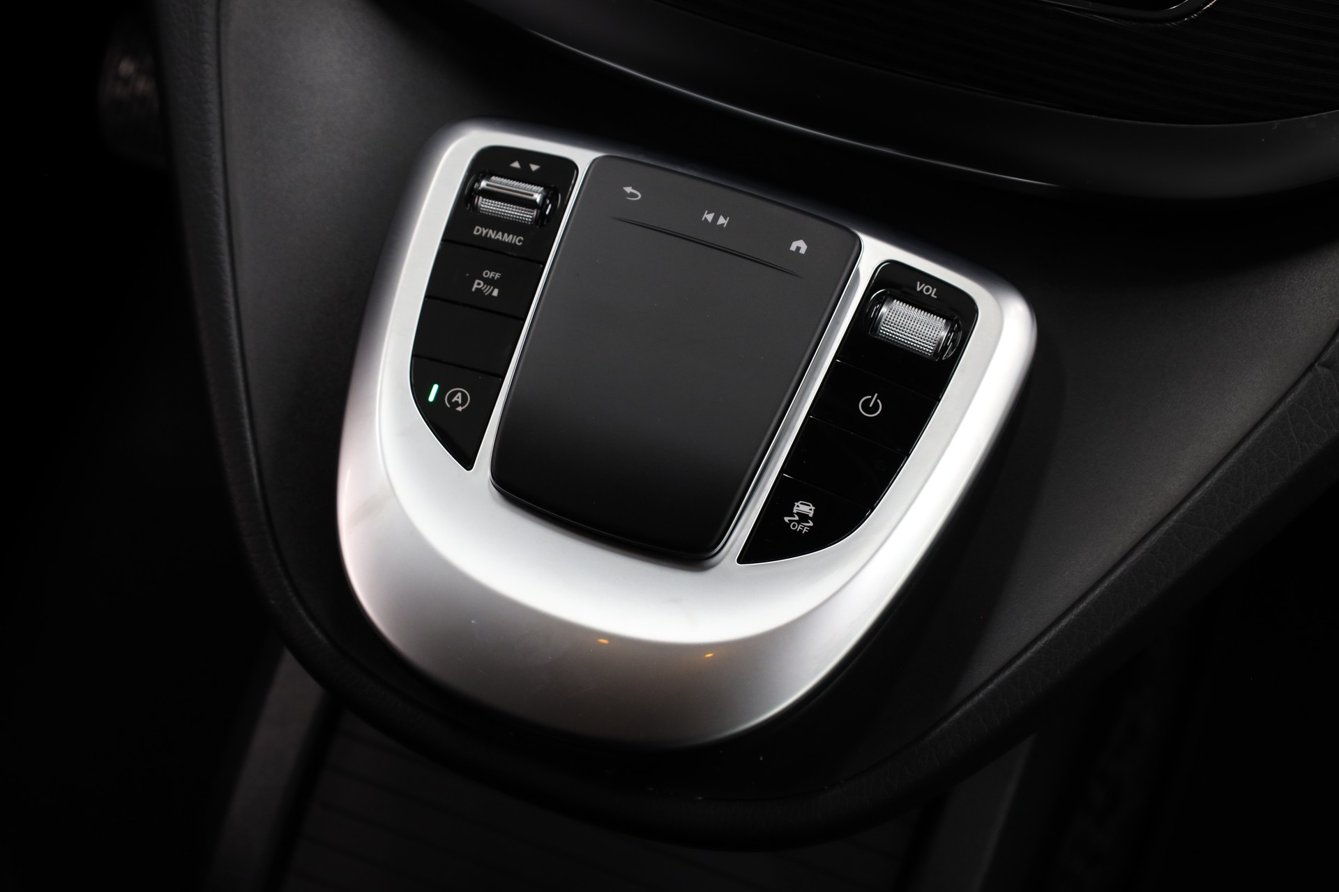 MERCEDES-BENZ V 250 d Avantgarde lang 4matic Van-image-23