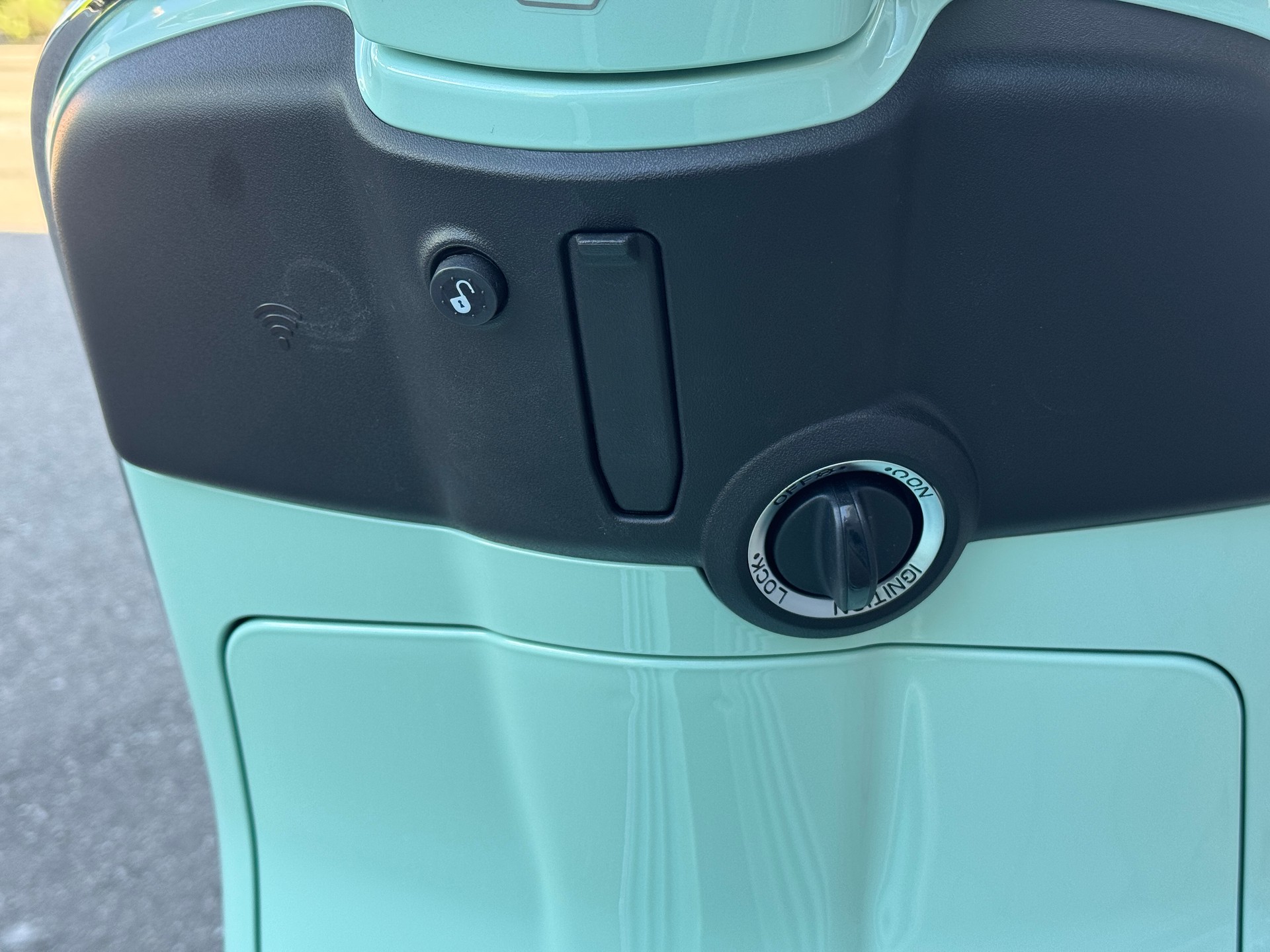 PIAGGIO Vespa 125 Primavera 2026 Keyless Go & LCD Display-image-6