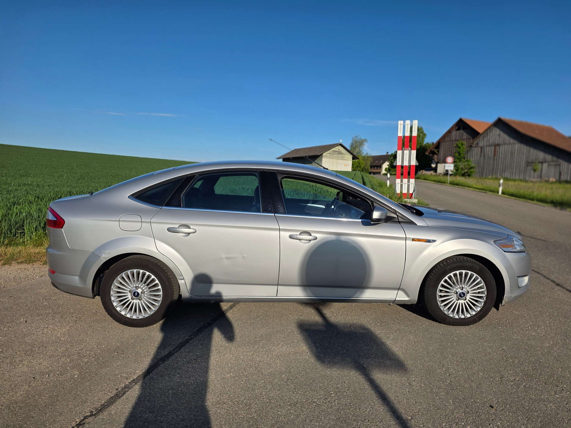 FORD Mondeo 2.0 TDCi 16V Titanium Executive Automatic-image-2