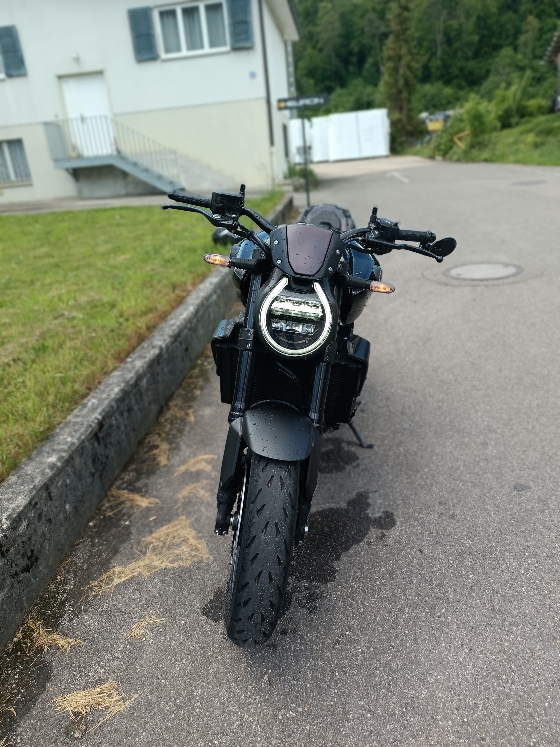 HONDA CB 1000 R Black Edition-image-3