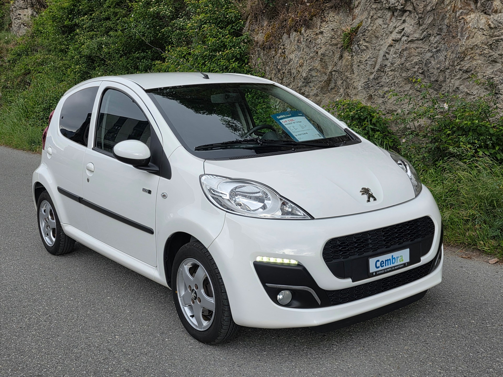 PEUGEOT 107 1.0 Style-image-5