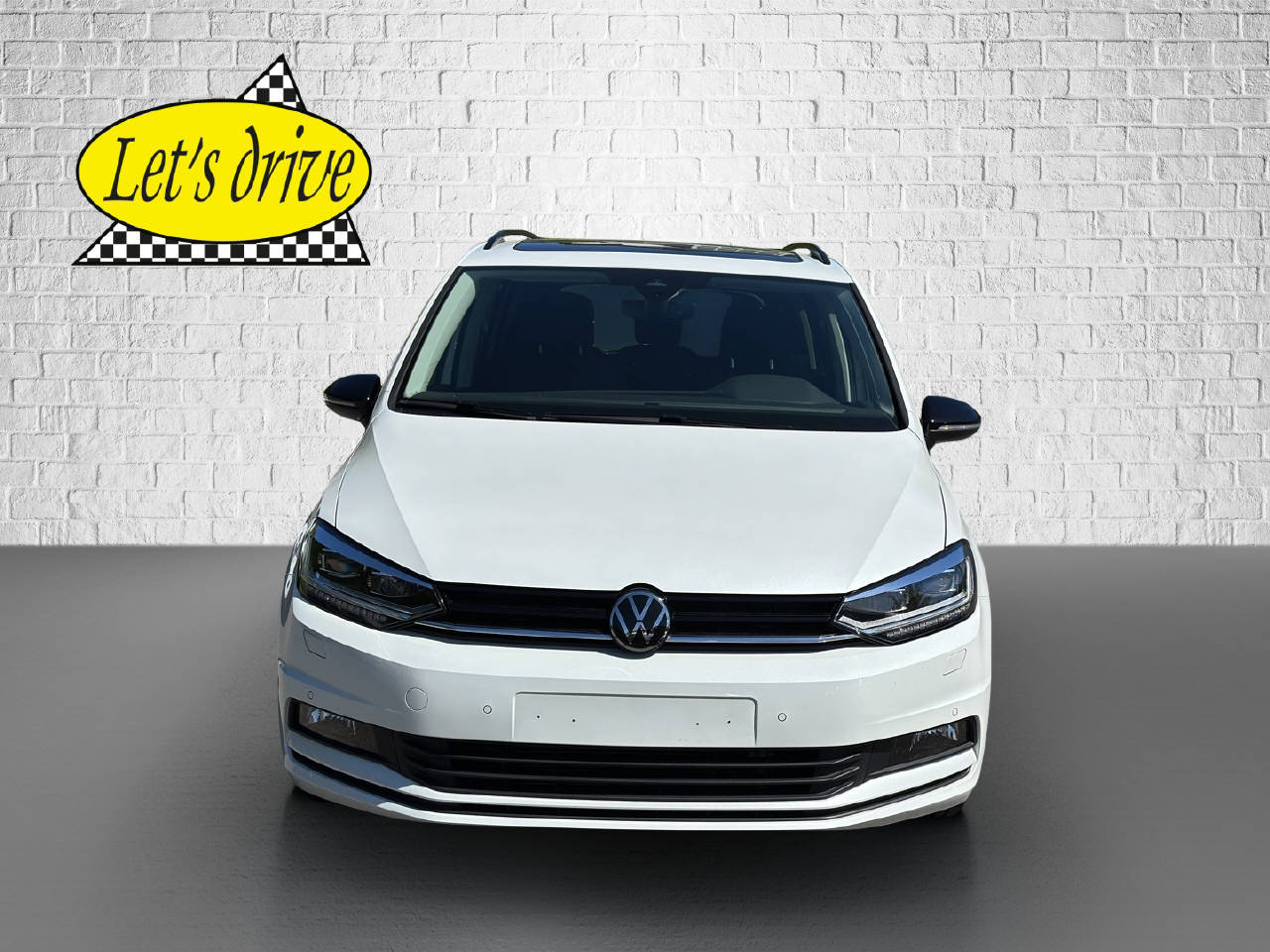 VW Touran 1.5 TSI Highline DSG-showroom-element-1
