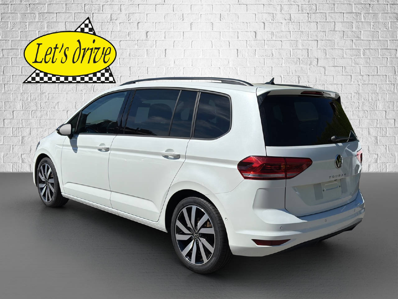 VW Touran 1.5 TSI Highline DSG-showroom-element-3