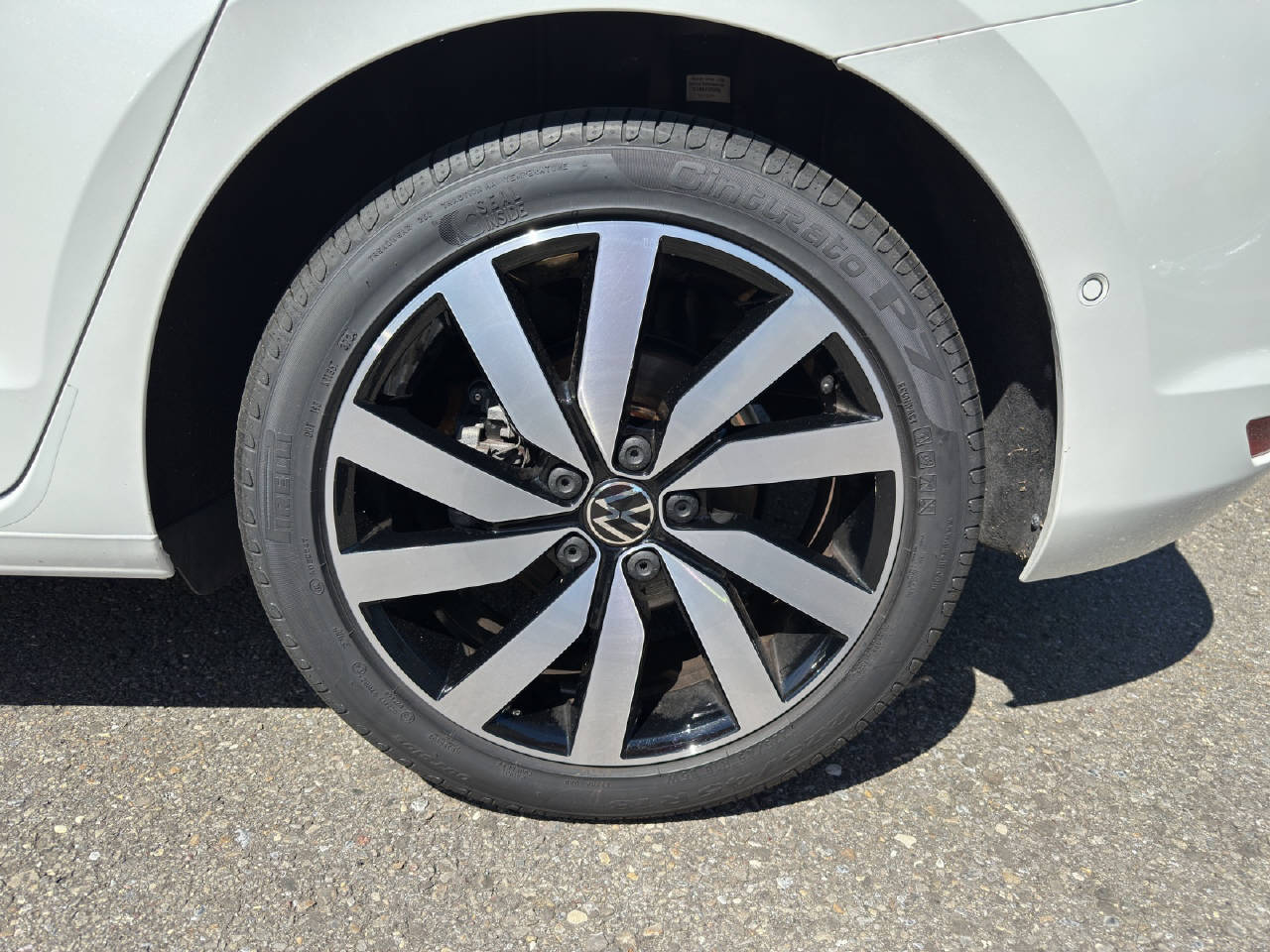 VW Touran 1.5 TSI Highline DSG-image-14