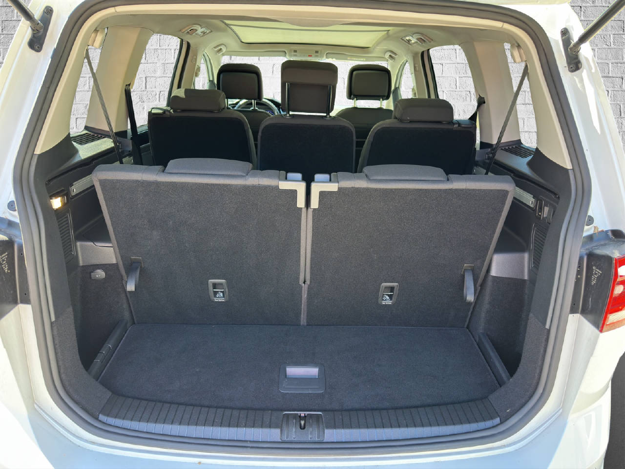 VW Touran 1.5 TSI Highline DSG-image-6