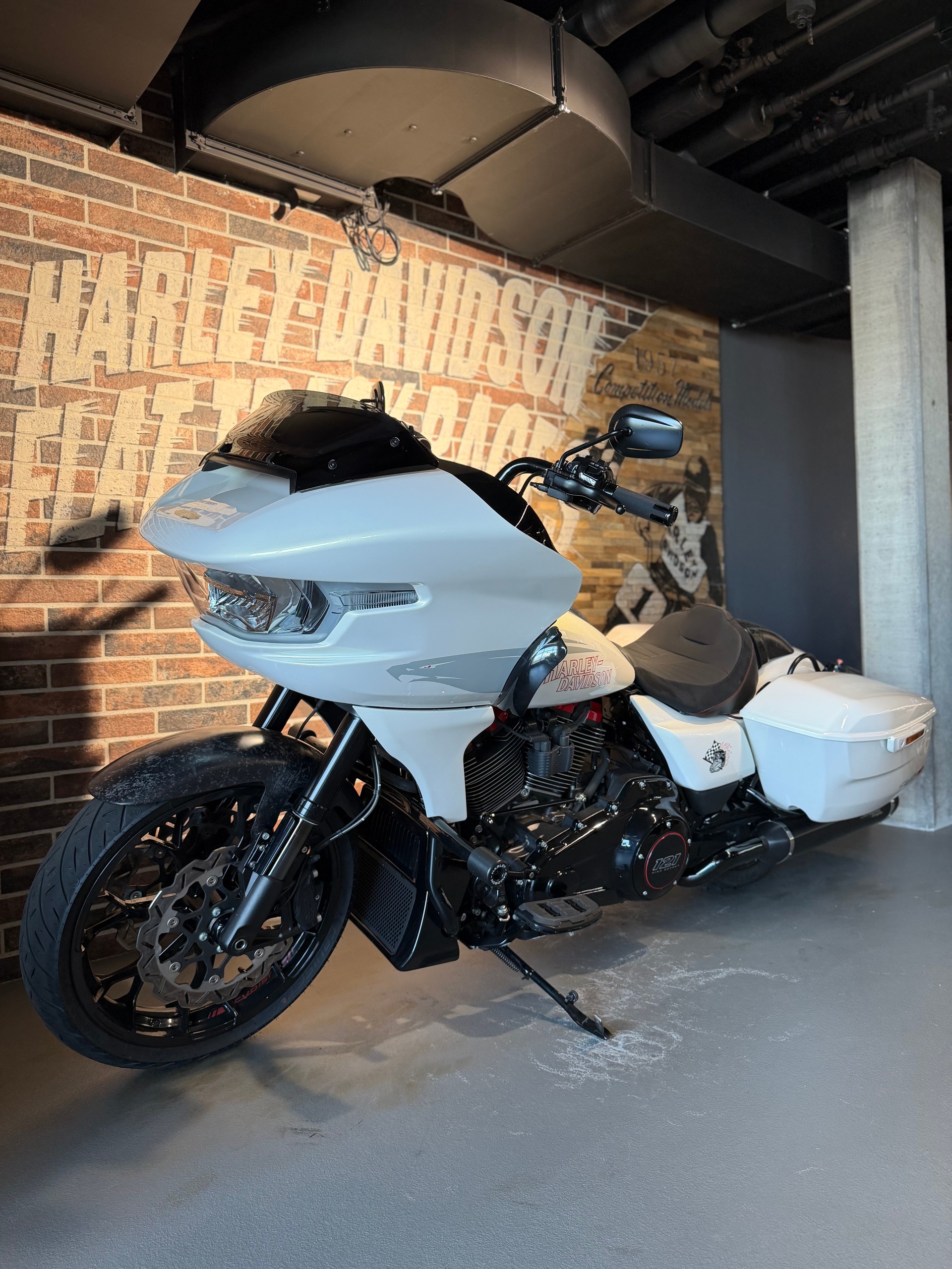 HARLEY-DAVIDSON FLTRXSTSE Road Glide 121 CVO-image-1