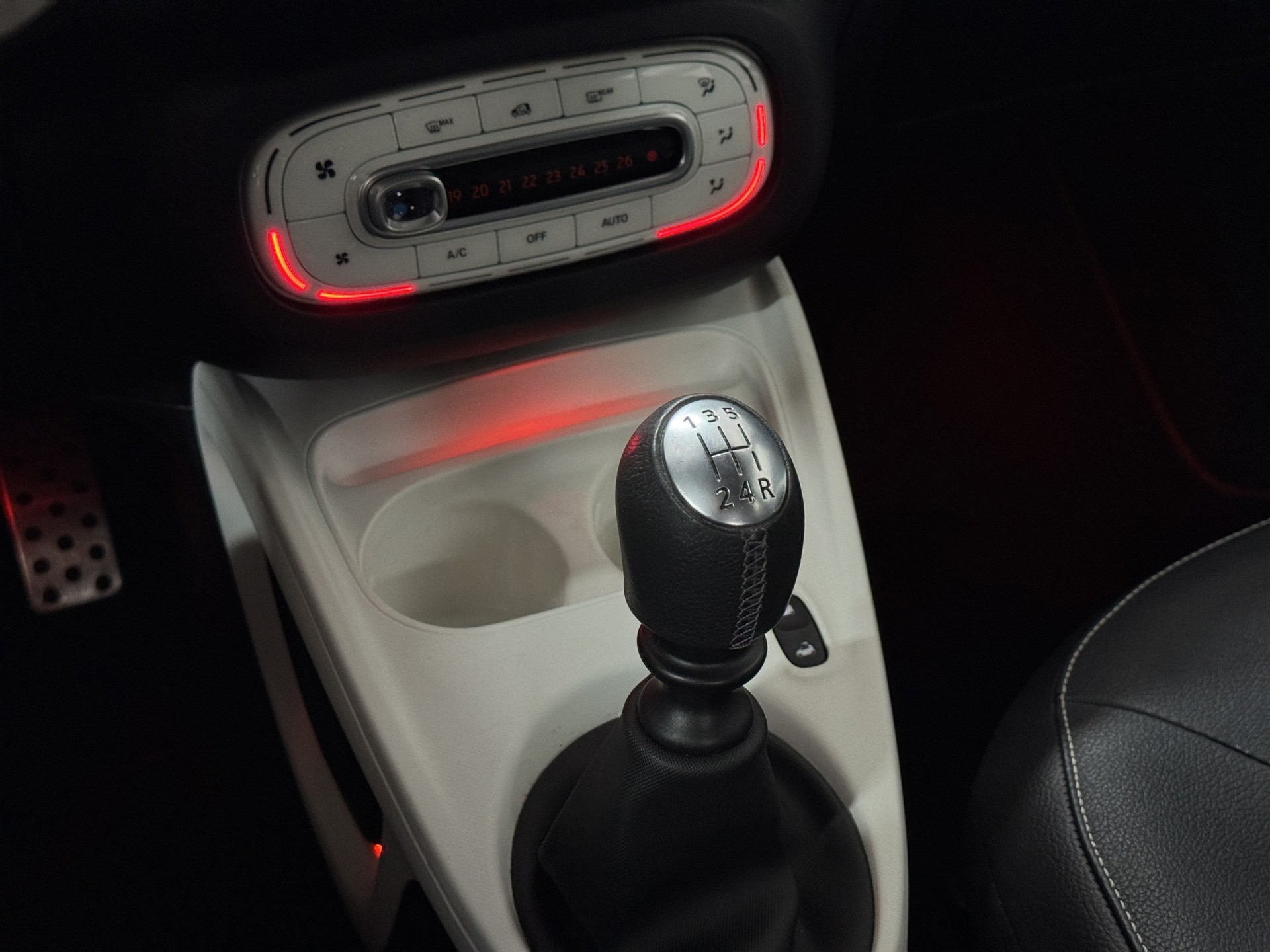 SMART forfour prime "Faltdach-Leder-JBL"-image-20
