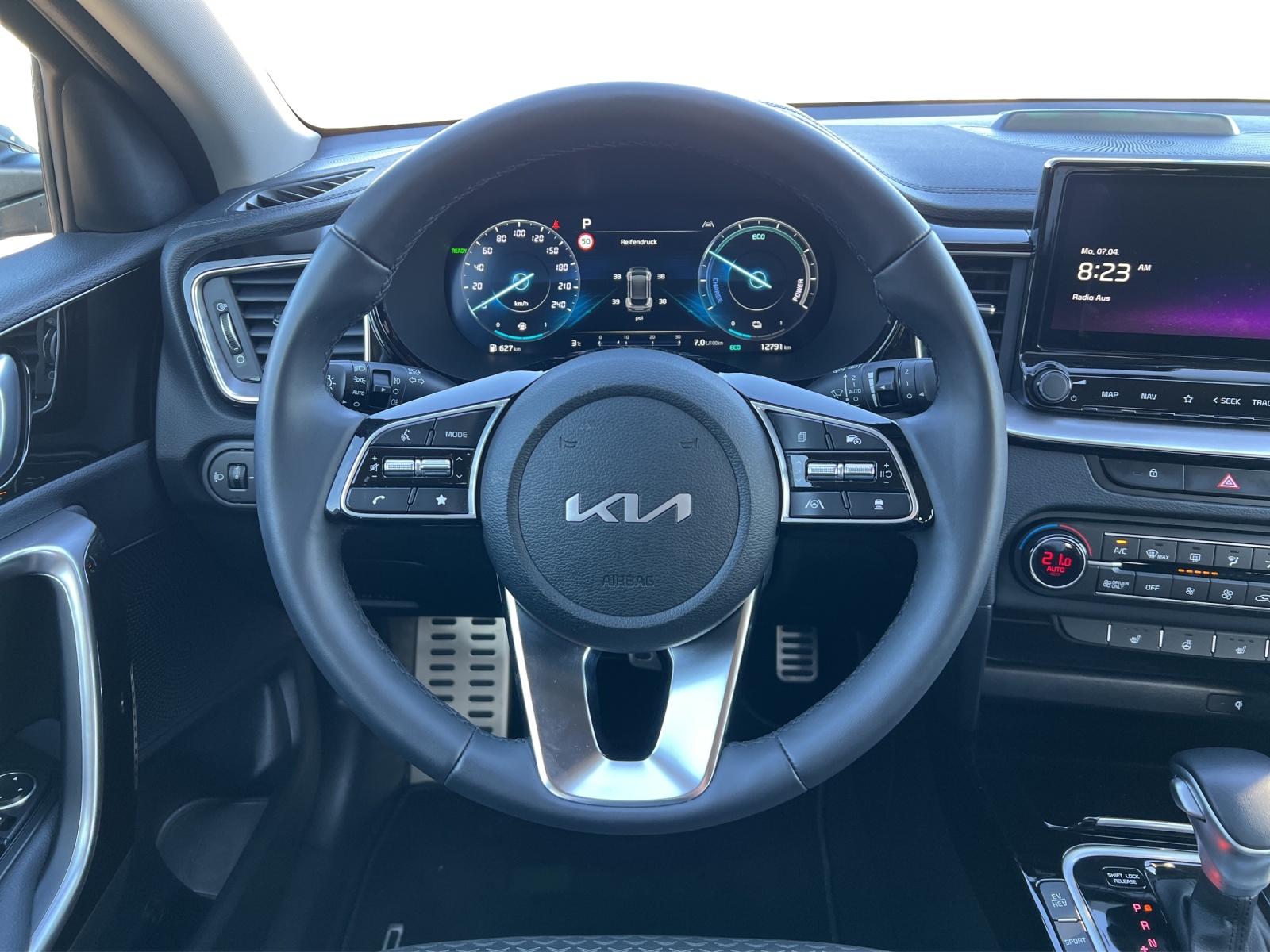 KIA Ceed SW 1.6 GDi Plug-in Hybrid Style-image-6