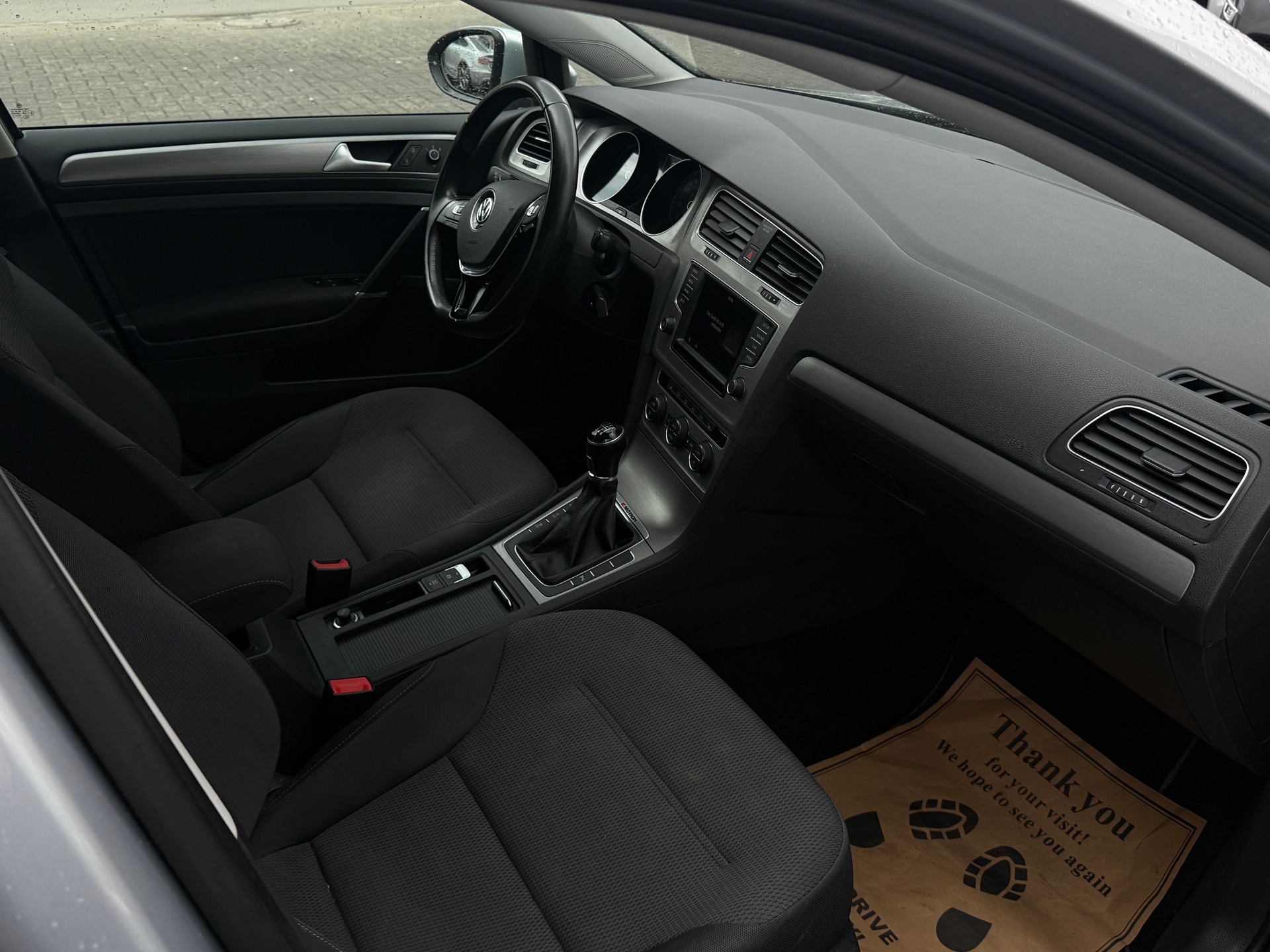 VW Golf Variant 1.6 TDI Trendline 4Motion-image-11