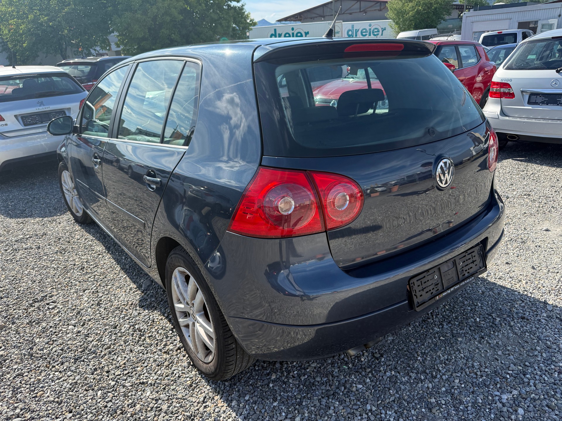 VW Golf 1.9 TDI Sportline 4Motion-image-3