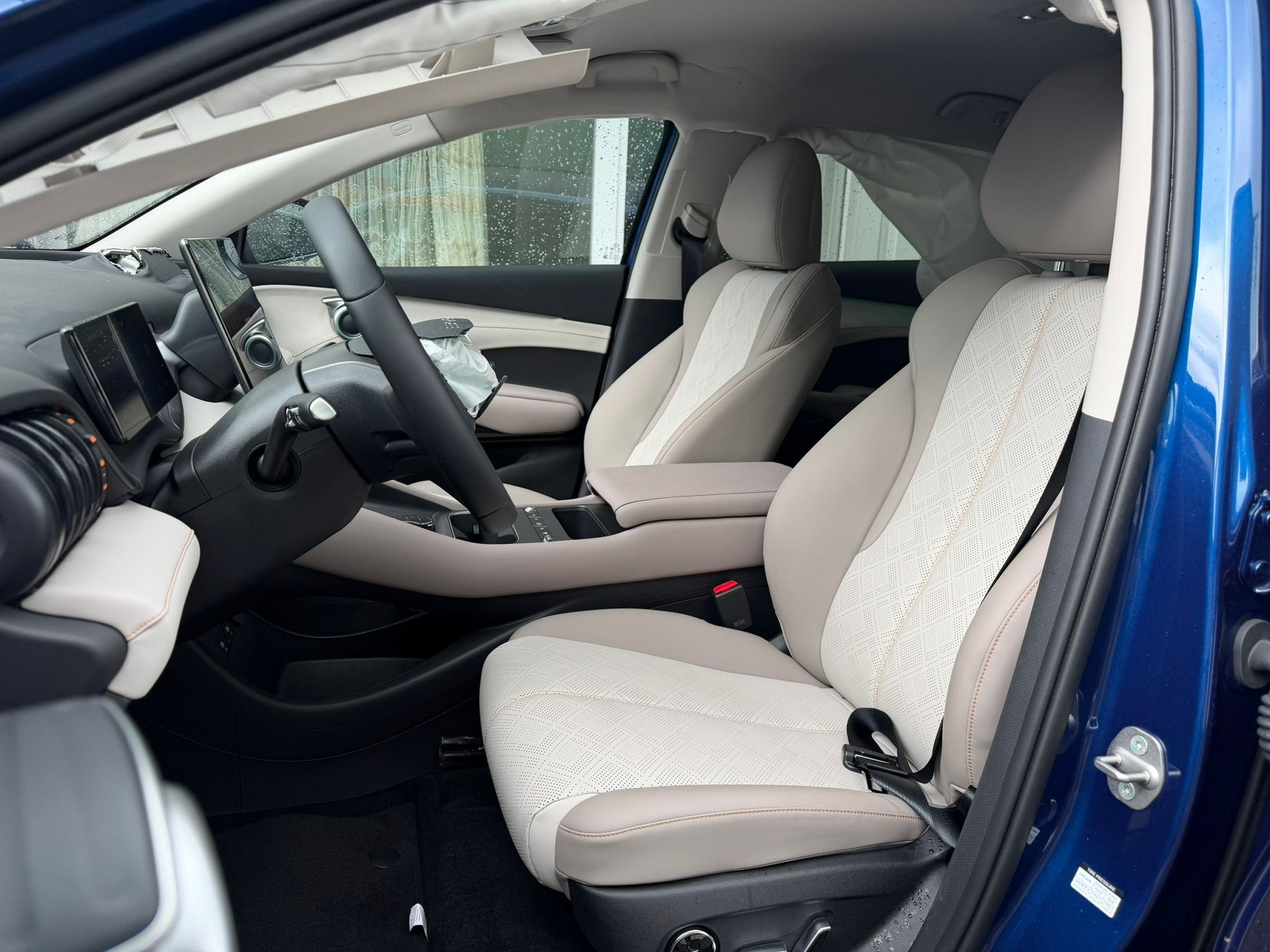 BYD Atto 3 EVO 74.8 kWh Design UNFALLFAHRZEUG-showroom-element-2