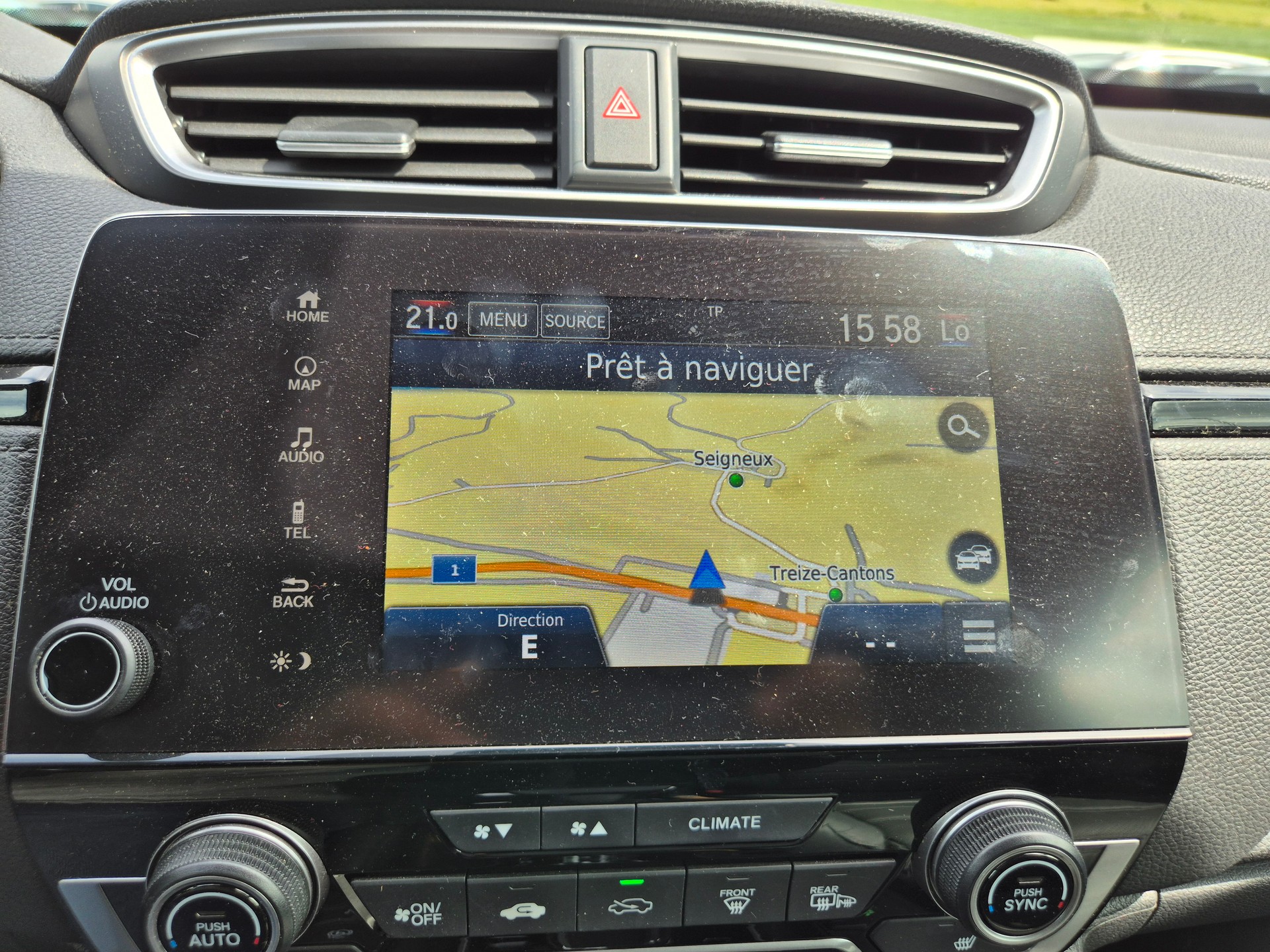 HONDA CR-V 1.5 i-VTEC Executive 4WD Automatic-image-2