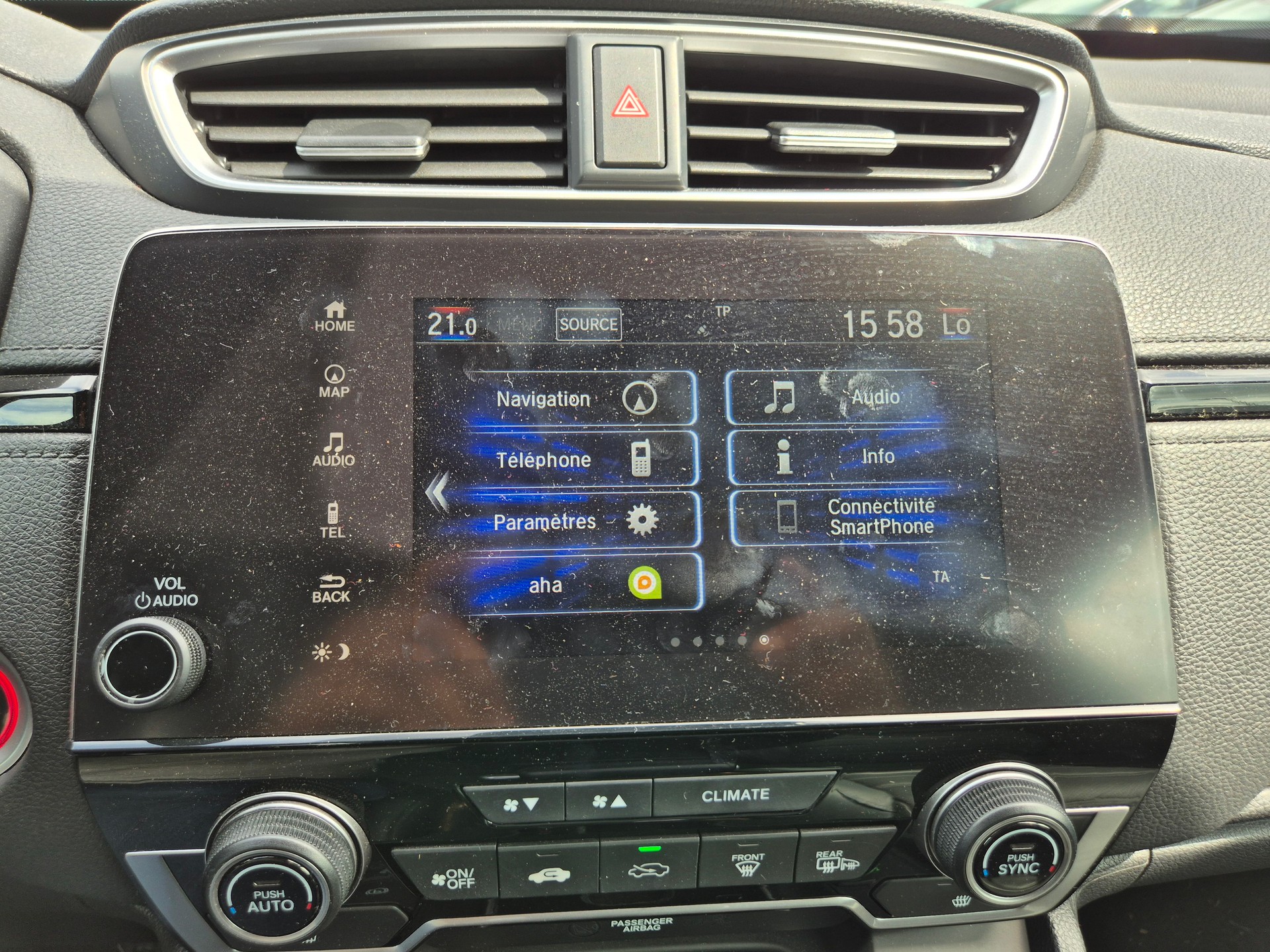 HONDA CR-V 1.5 i-VTEC Executive 4WD Automatic-image-4