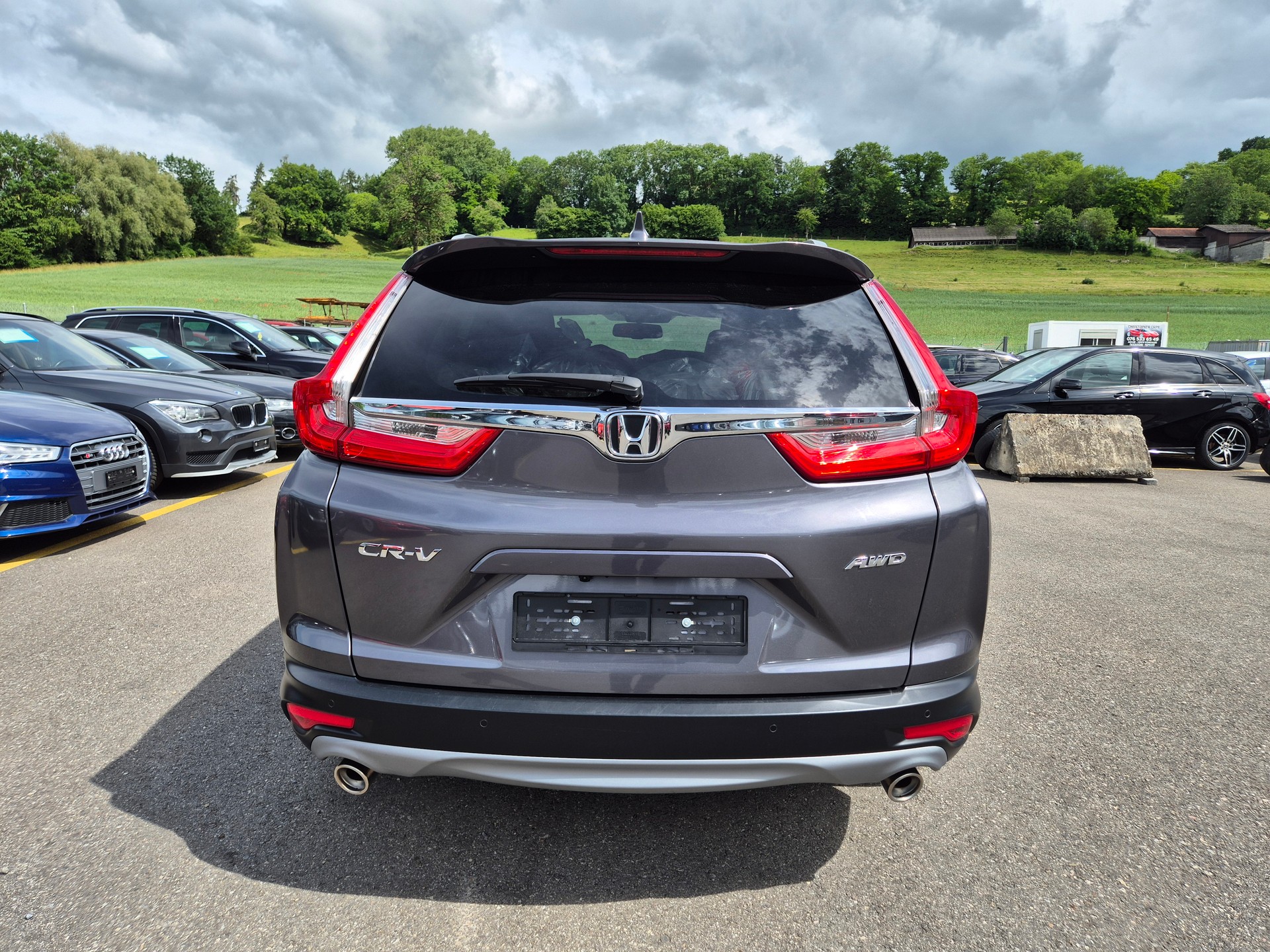 HONDA CR-V 1.5 i-VTEC Executive 4WD Automatic-image-1