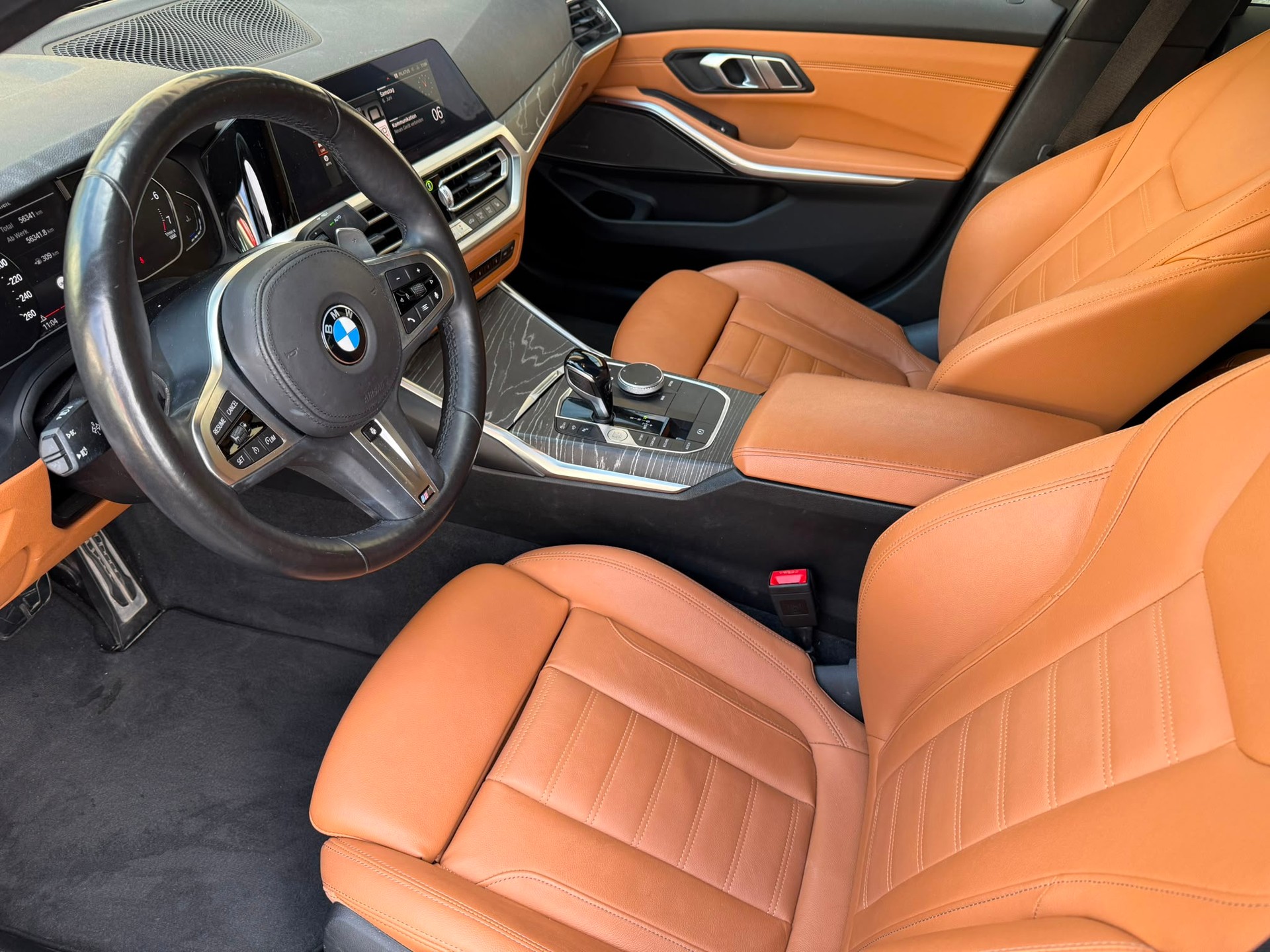 BMW M340i xDrive 48V Steptronic-image-8