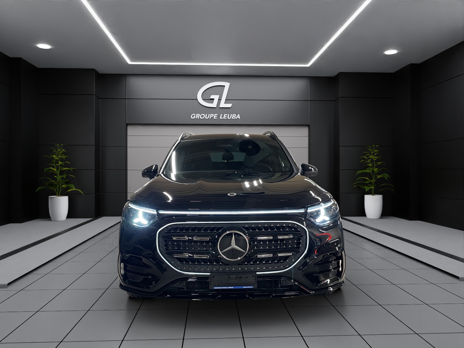 MERCEDES-BENZ GLB 220 d 4Matic 8G-Tronic-showroom-element-1
