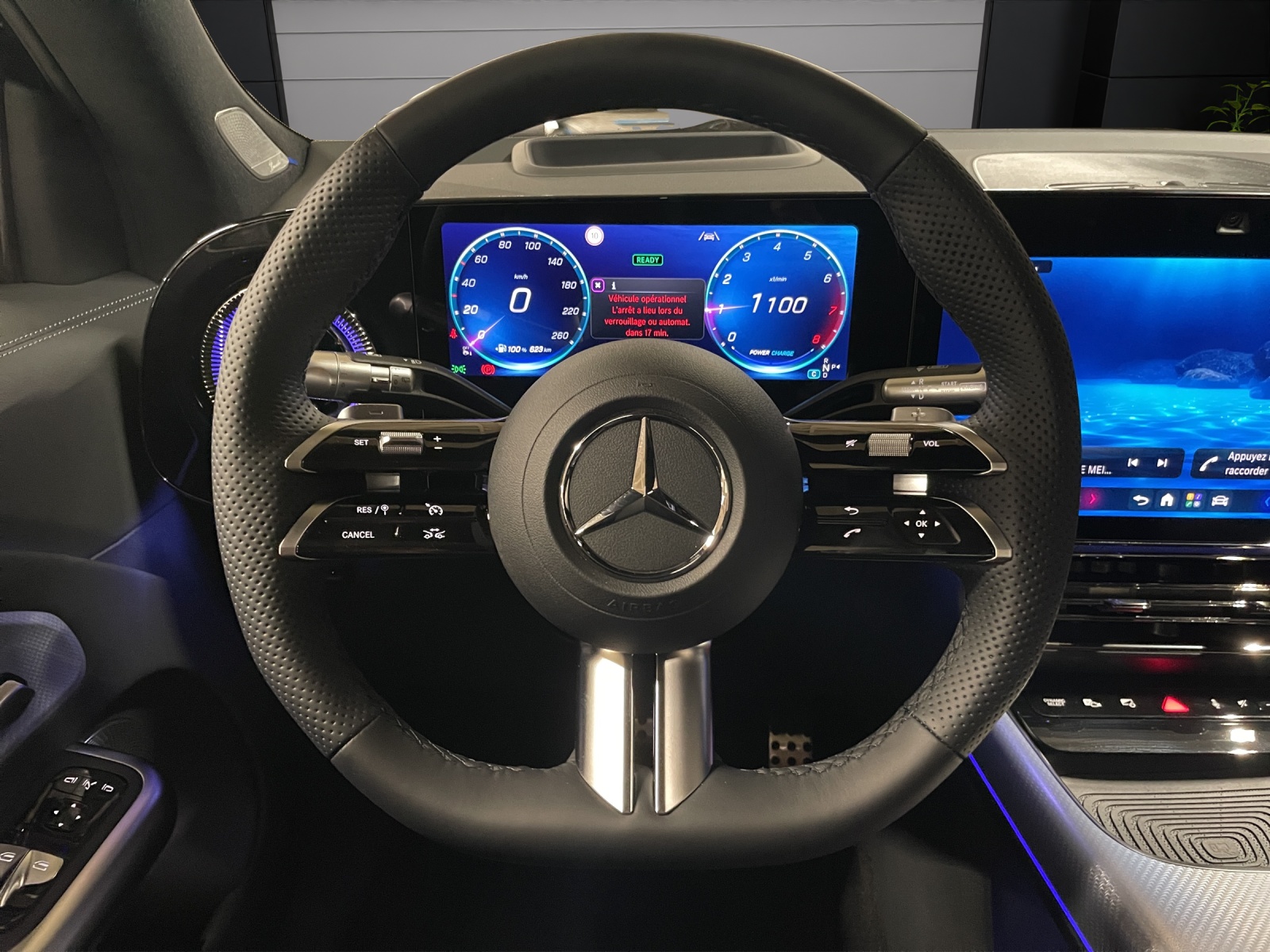 MERCEDES-BENZ GLB 220 d 4Matic 8G-Tronic-image-12