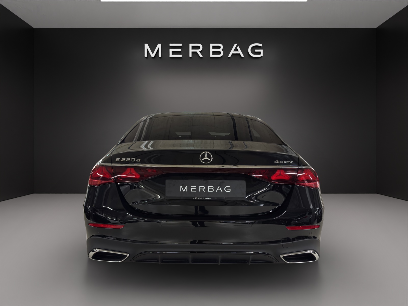 MERCEDES-BENZ E 220 d 4Matic 9G-Tronic-image-3