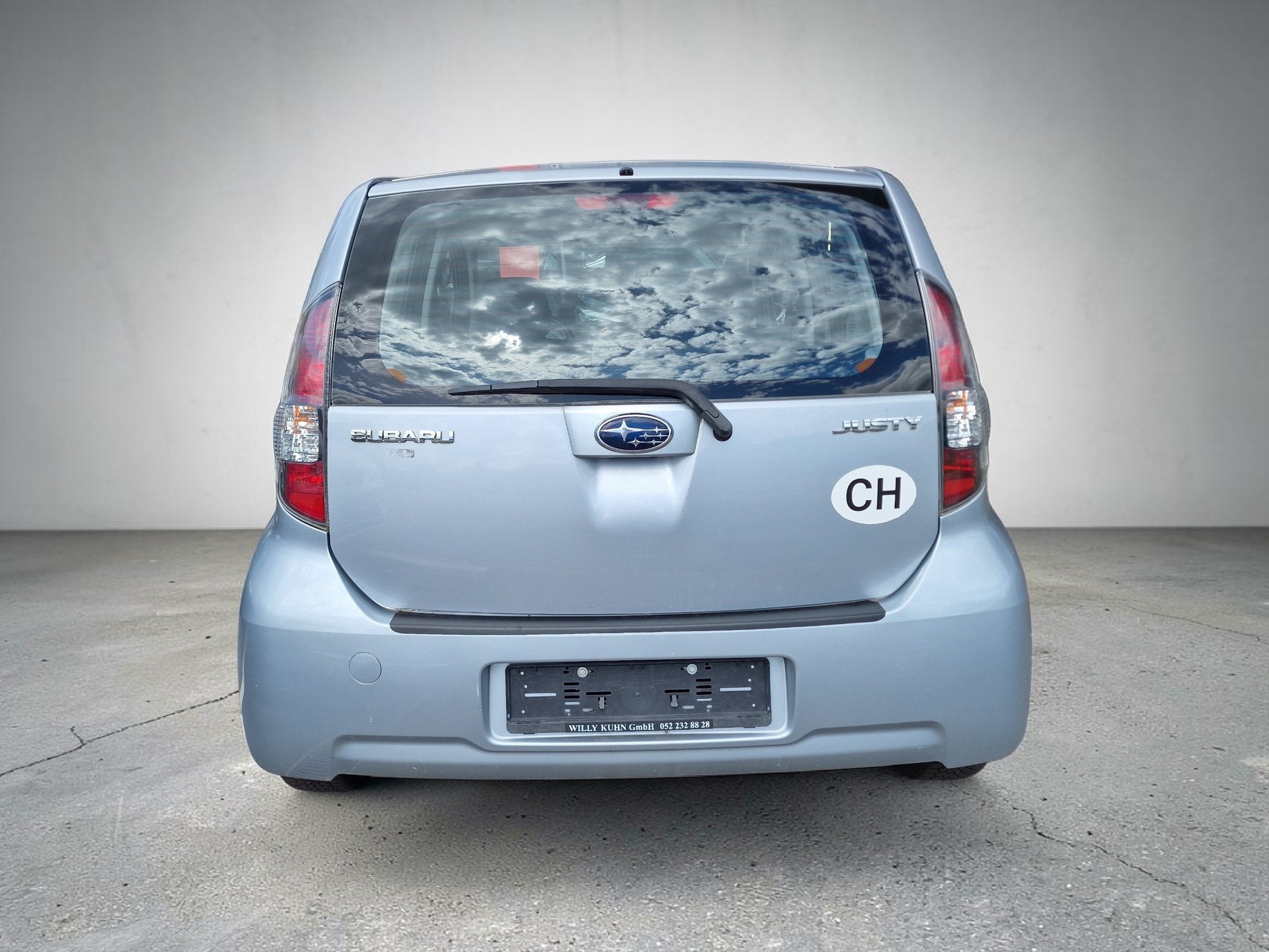 SUBARU Justy 1.0 12Mt Gara Neu MFK 8x Alu Klima-showroom-element-2