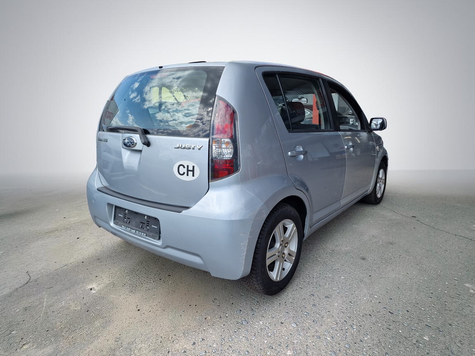 SUBARU Justy 1.0 12Mt Gara Neu MFK 8x Alu Klima-showroom-element-1