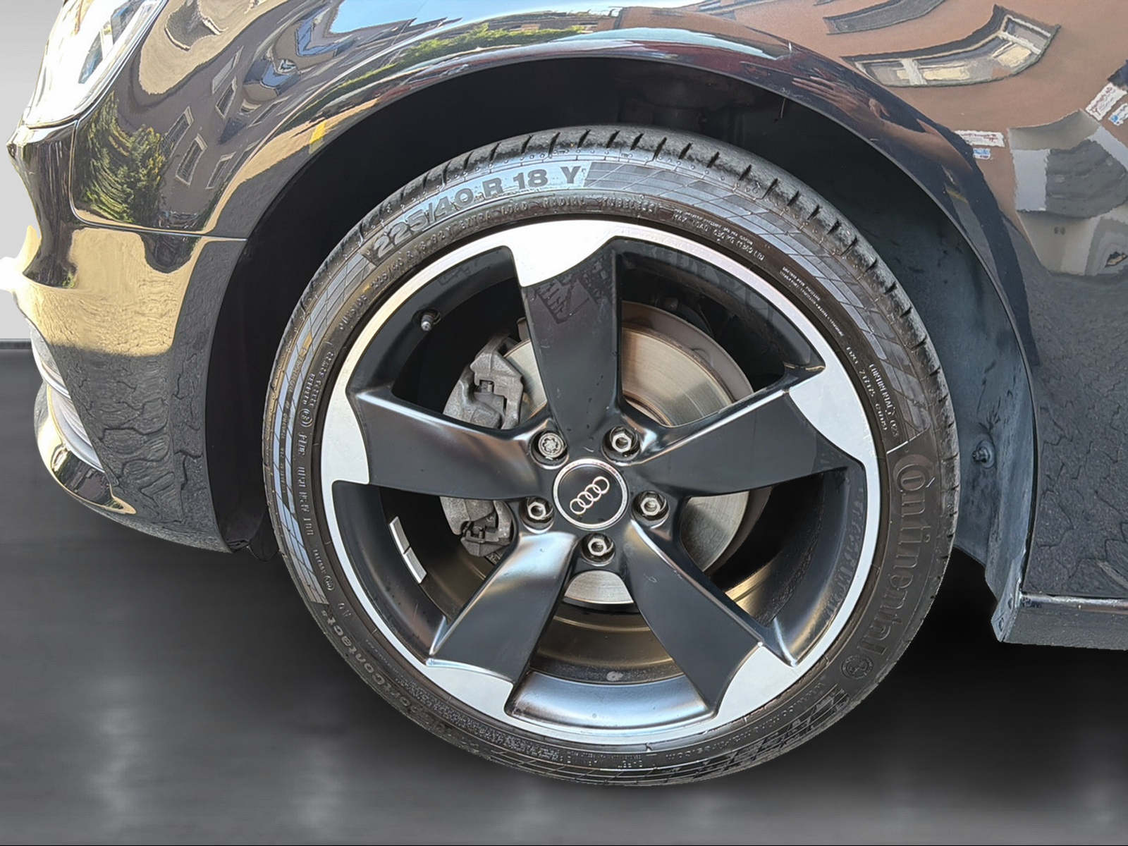 AUDI A3 2.0 TDI Attraction-image-9