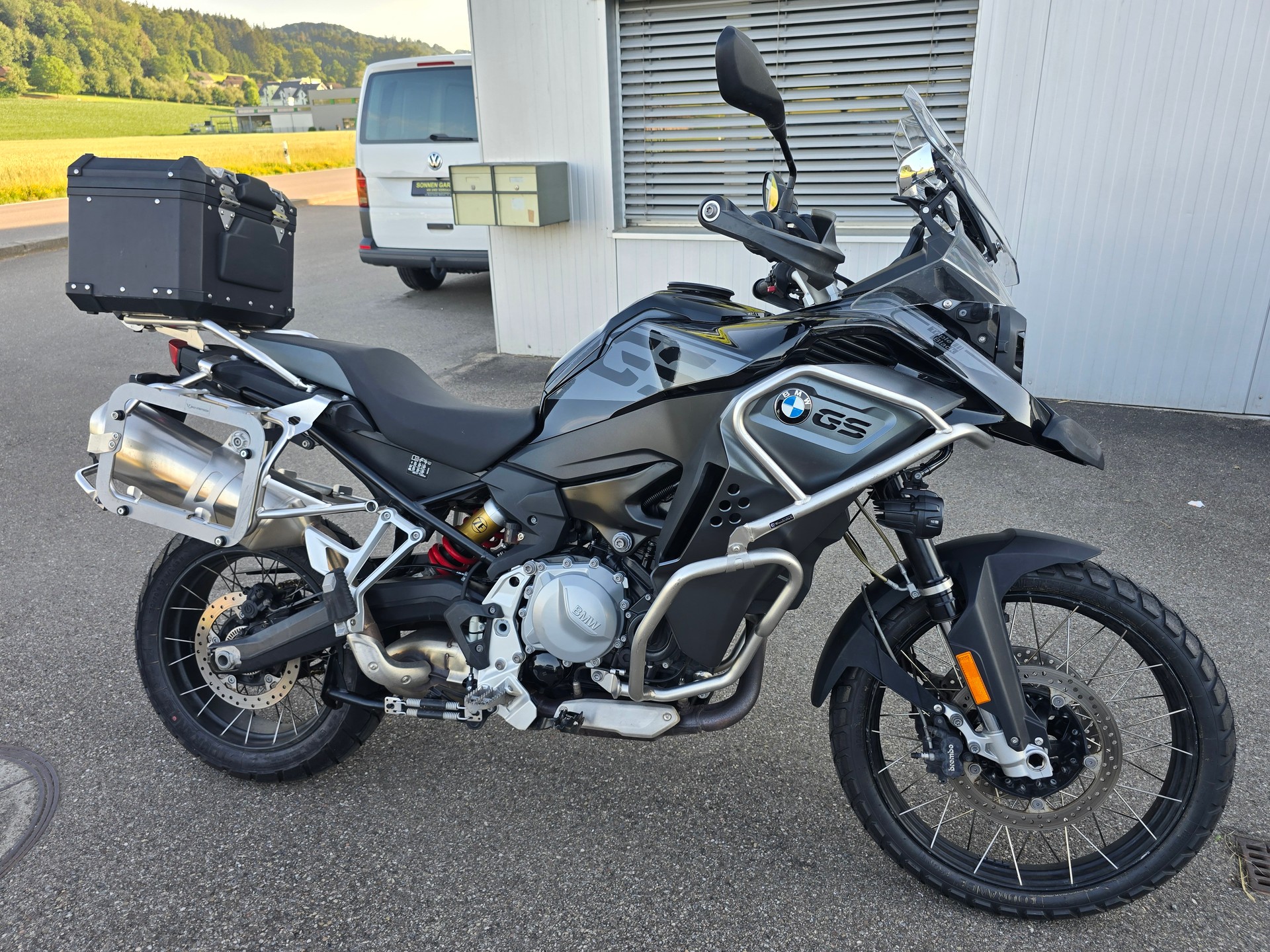 BMW F 850 GS Adventure (35kW)-image-3