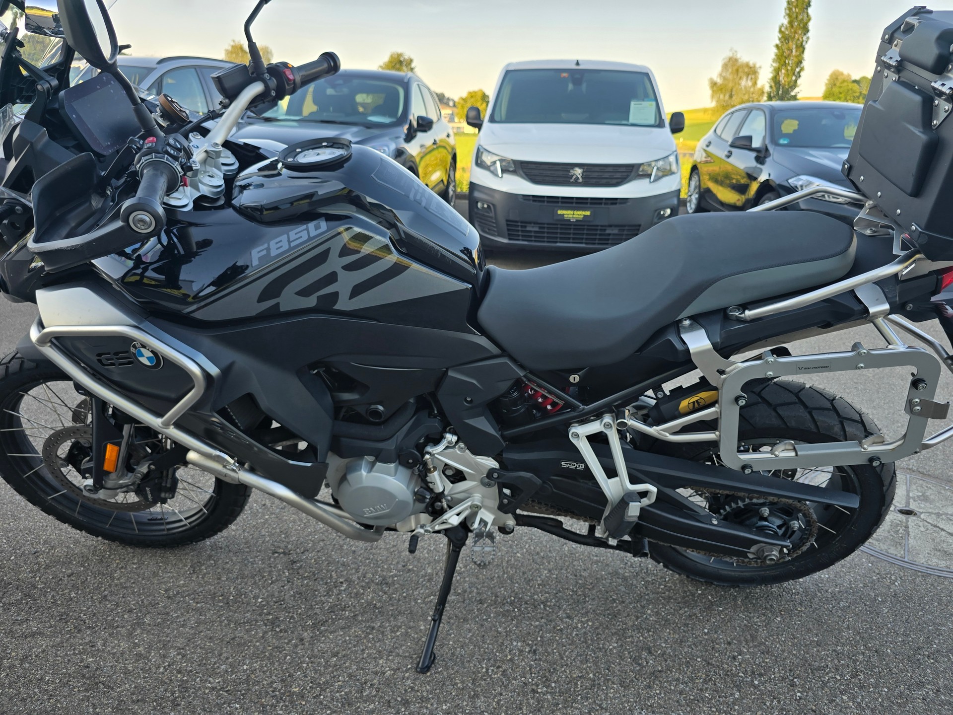 BMW F 850 GS Adventure (35kW)-image-4