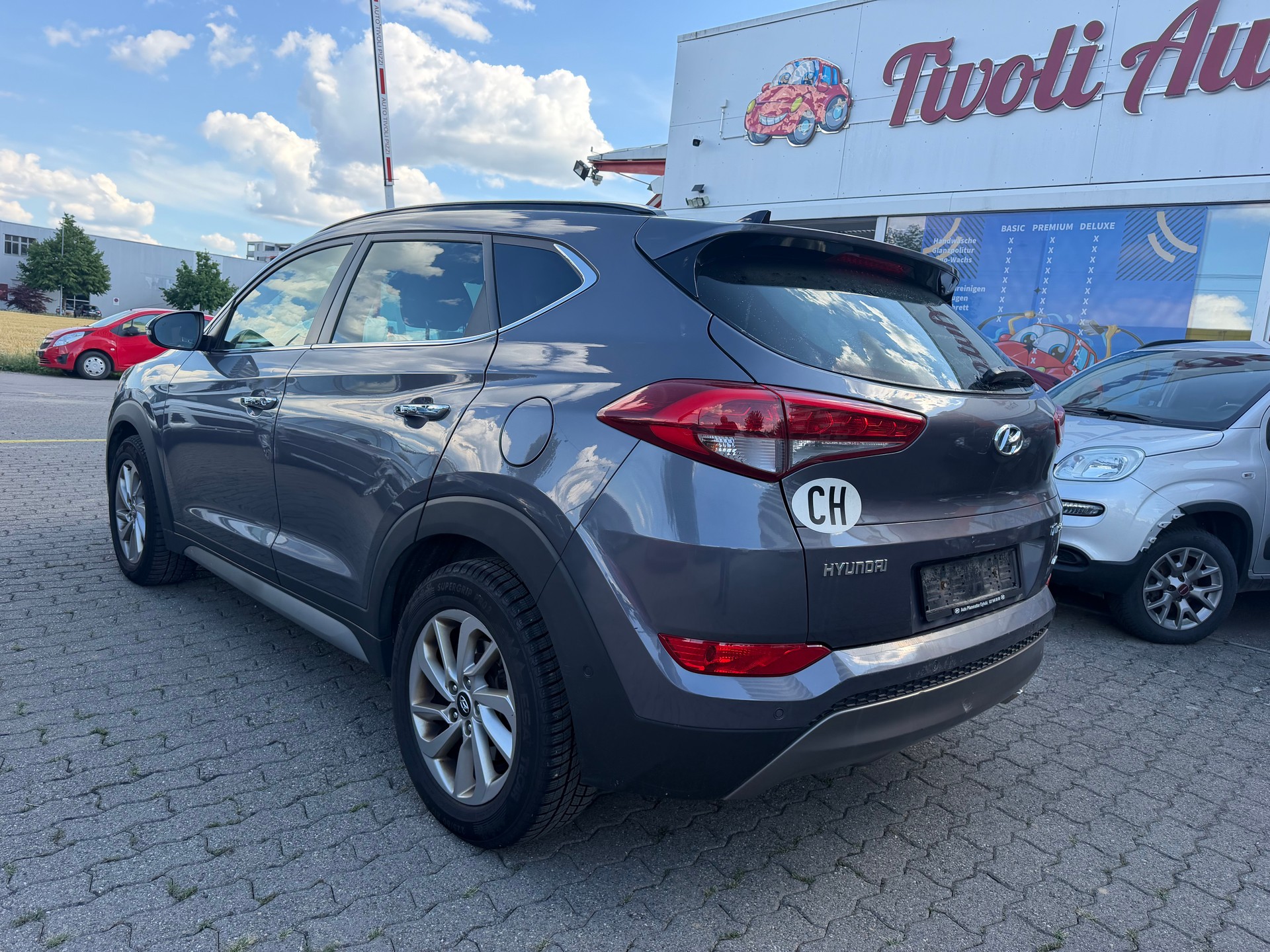 HYUNDAI Tucson 2.0 CRDI Vertex 4WD Automatic-image-4