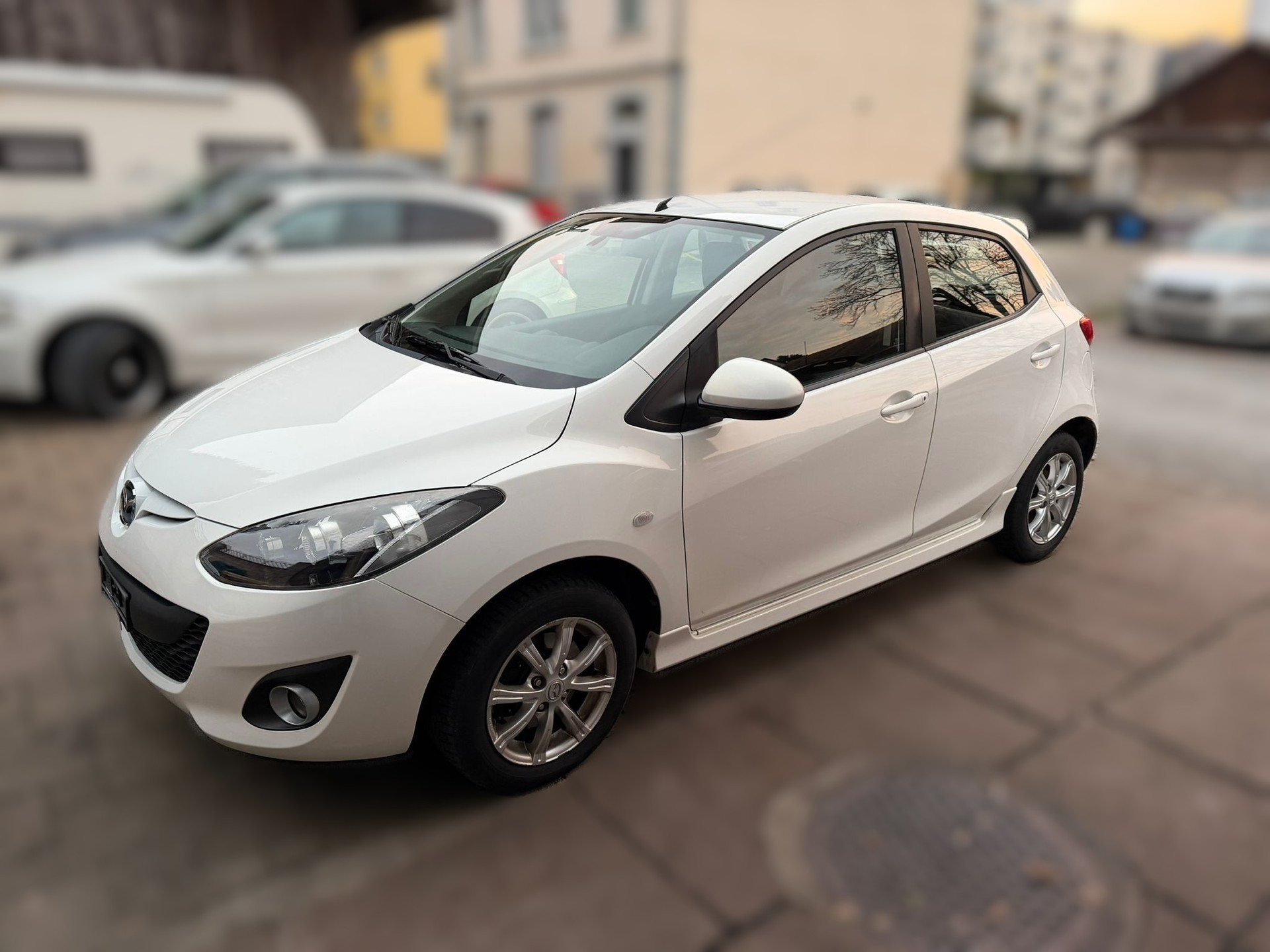 MAZDA 2 1.5i 16V Sport-showroom-element-1