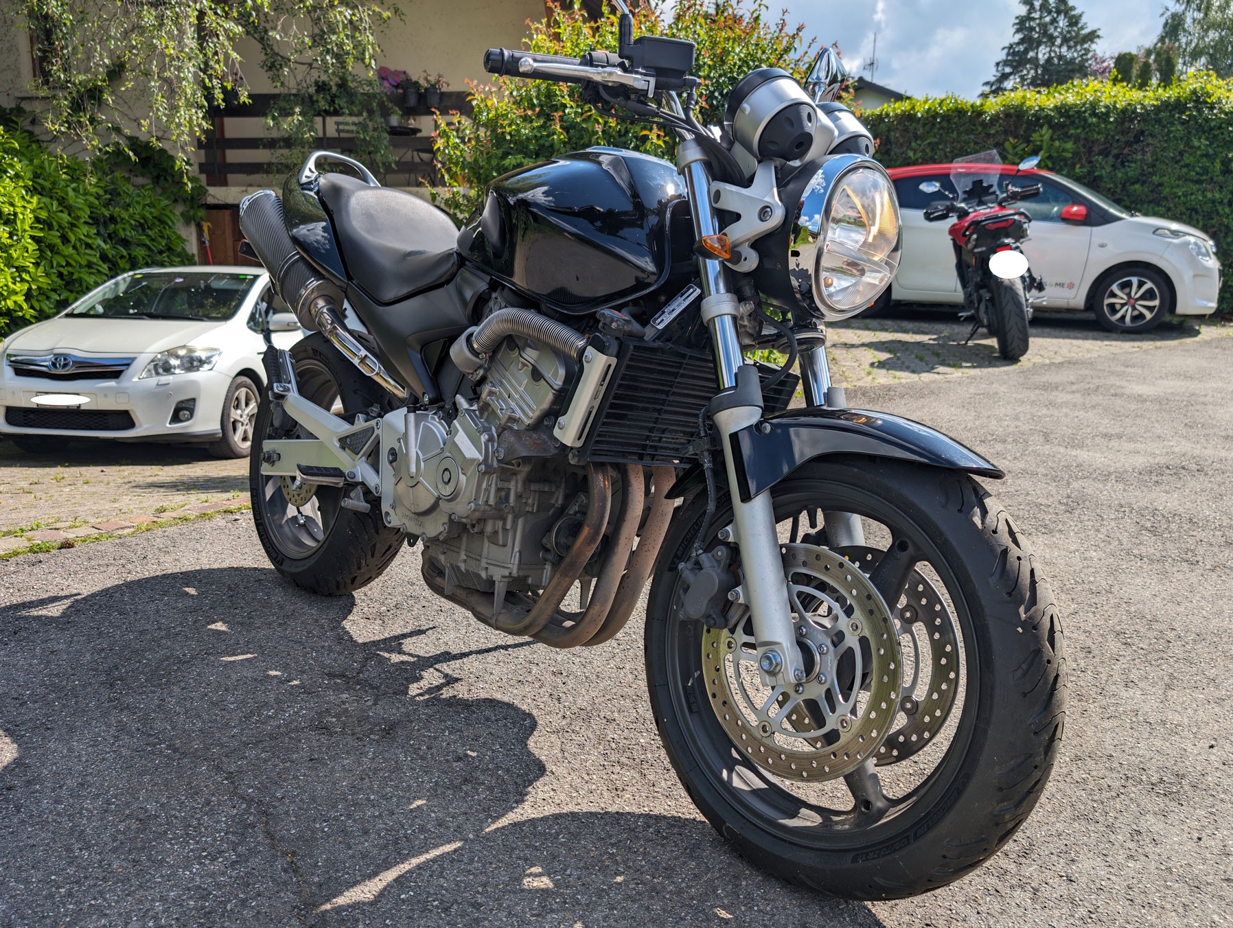 HONDA CB 600 F Hornet-image-1