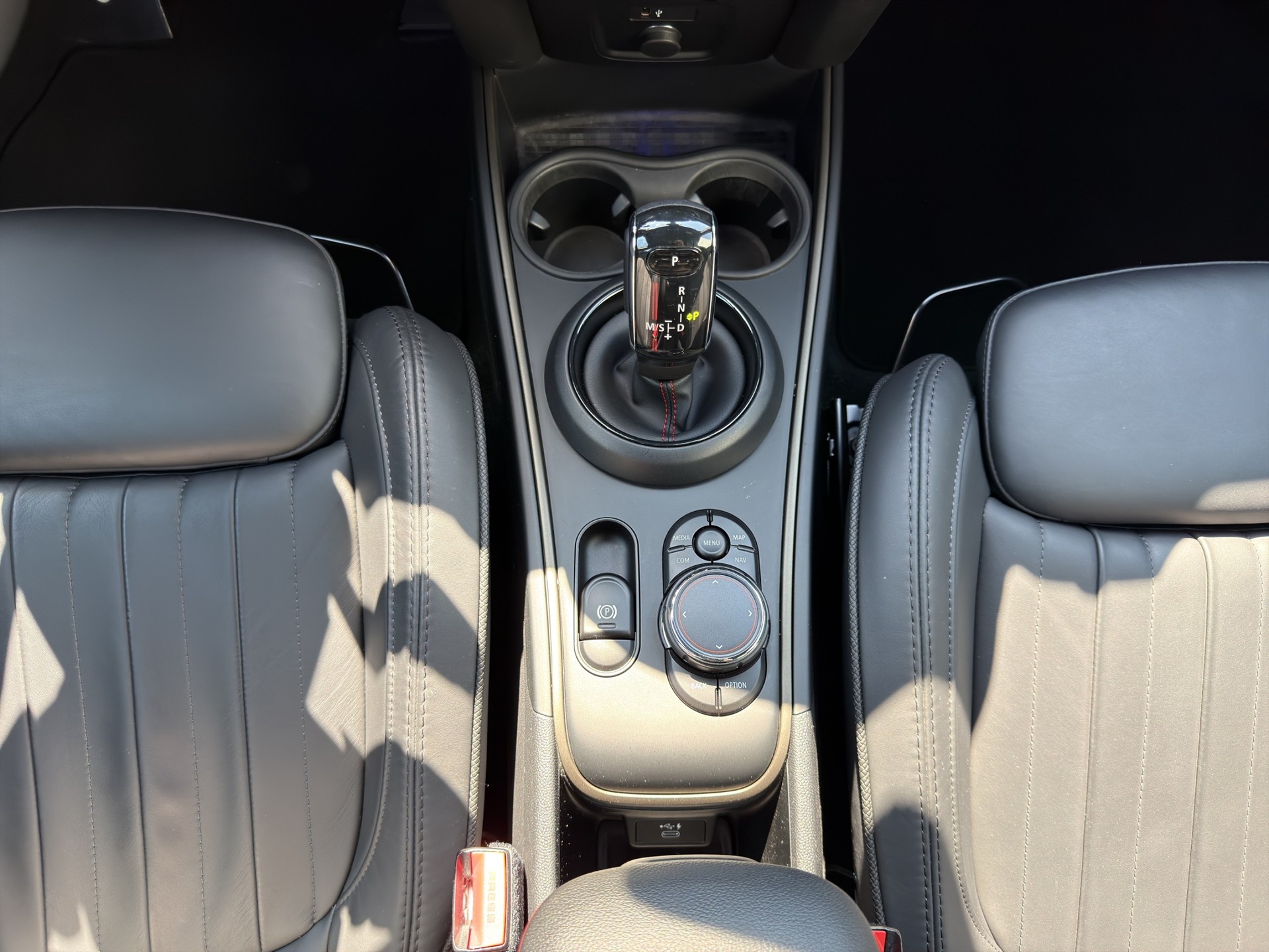 MINI Countryman Cooper S ALL4-image-15