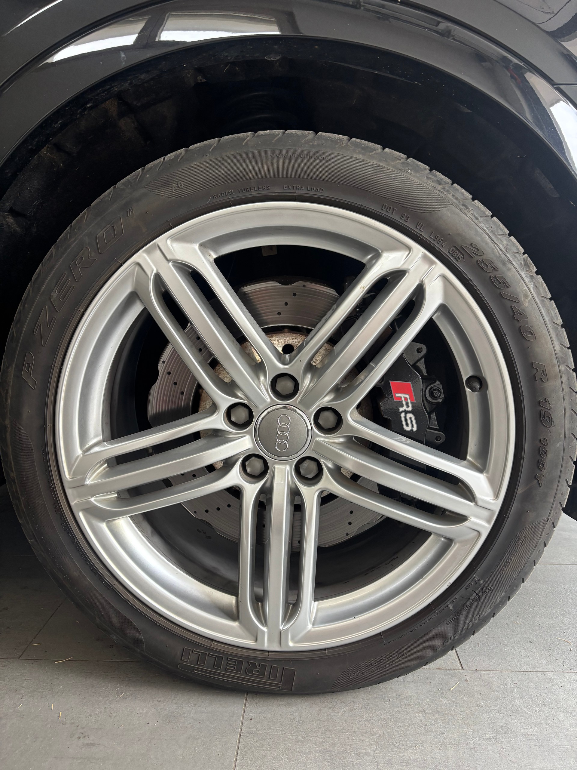 AUDI RS Q3 2.5 TFSI quattro S-tronic-image-13
