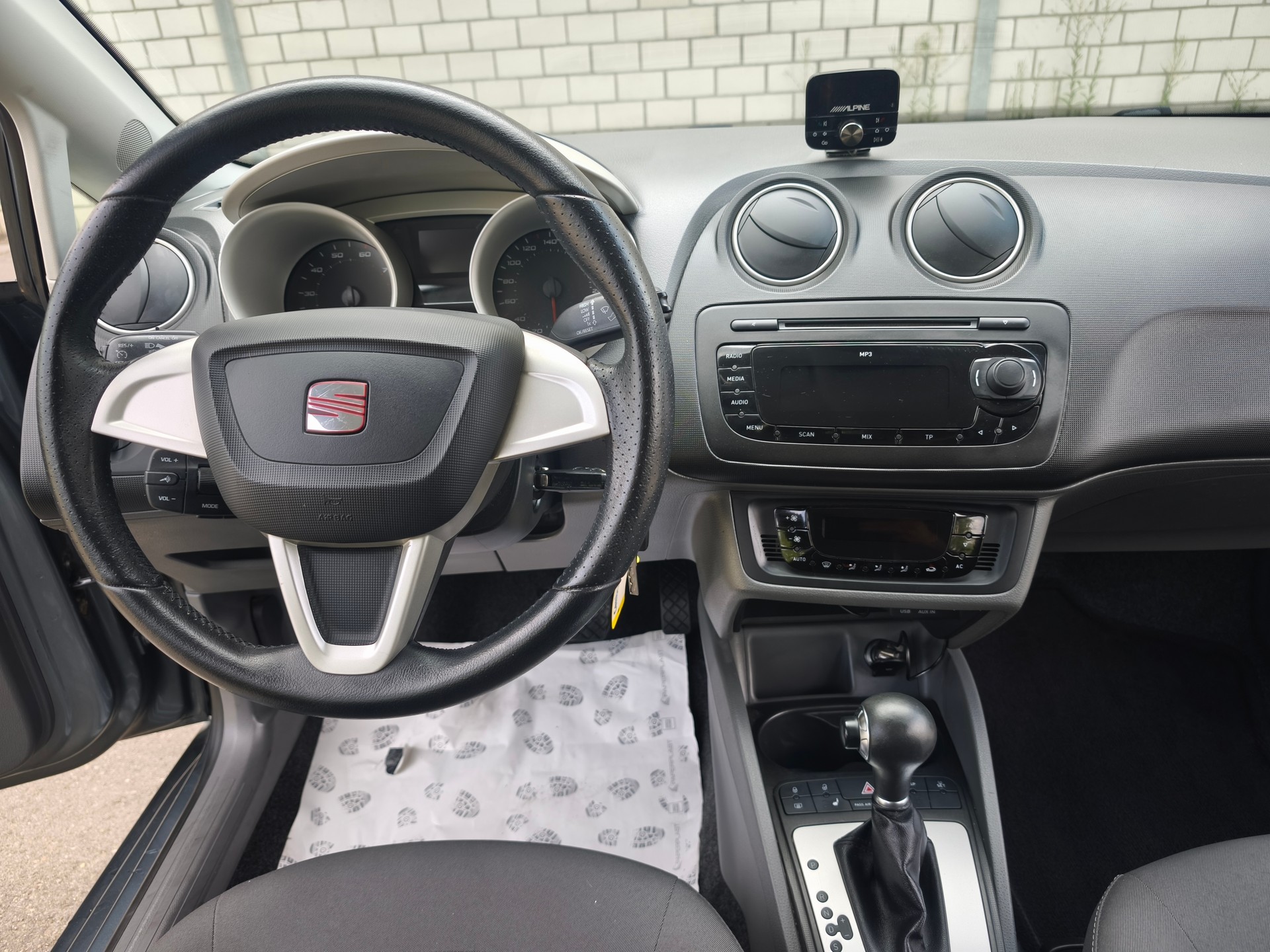 SEAT Ibiza 1.2 TSI Style DSG-image-9
