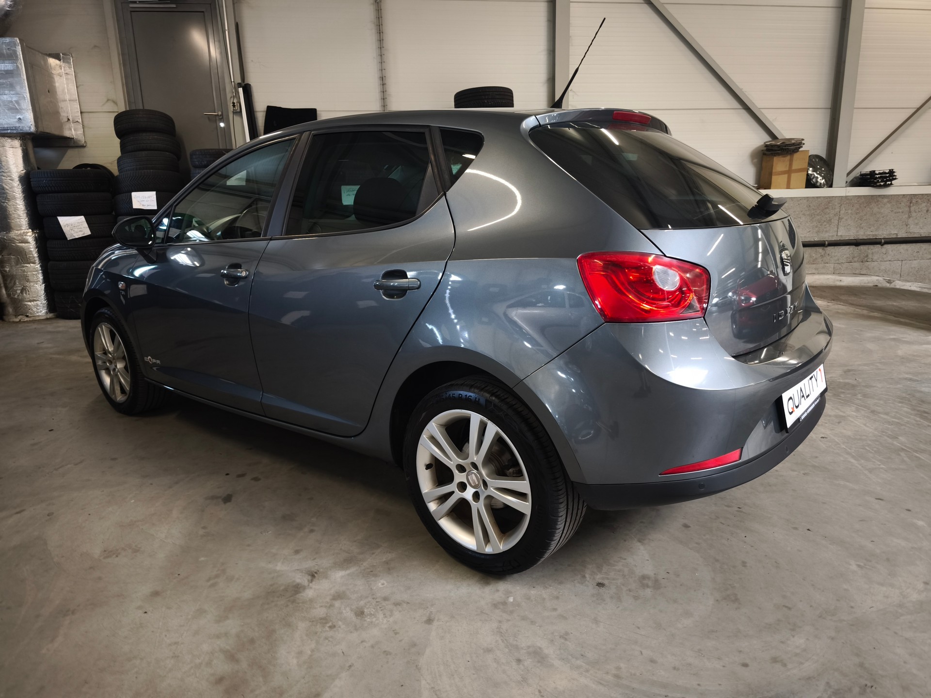 SEAT Ibiza 1.2 TSI Style DSG-image-4