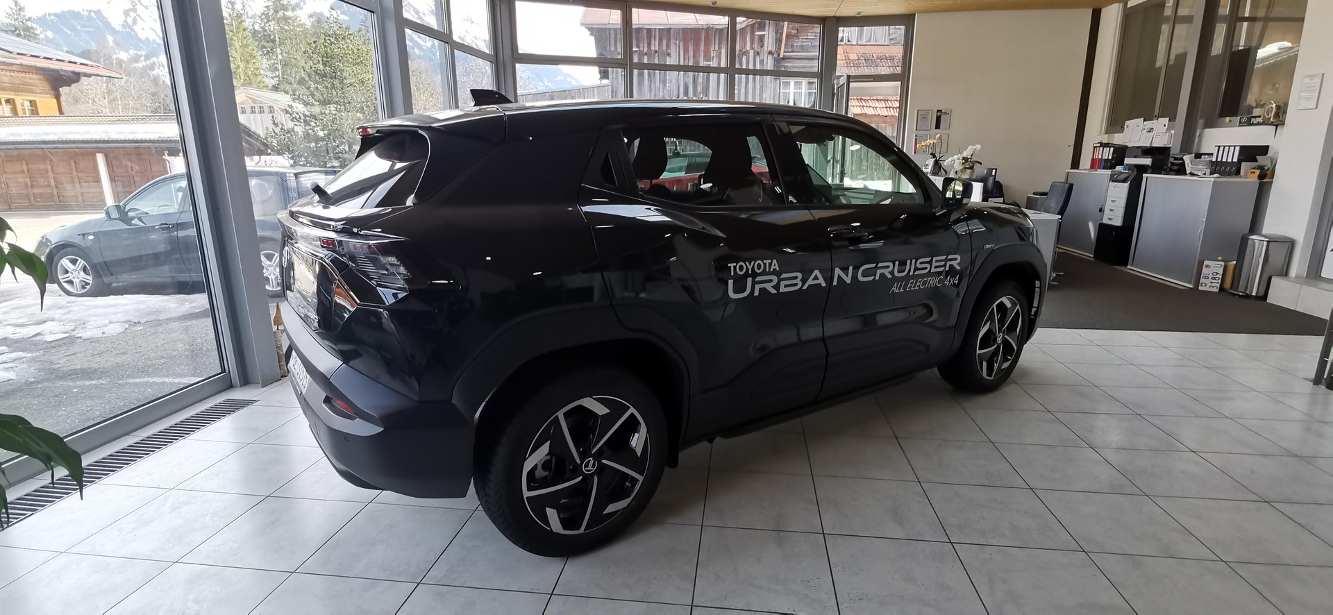 TOYOTA Urban Cruiser Trend AWD-showroom-element-3