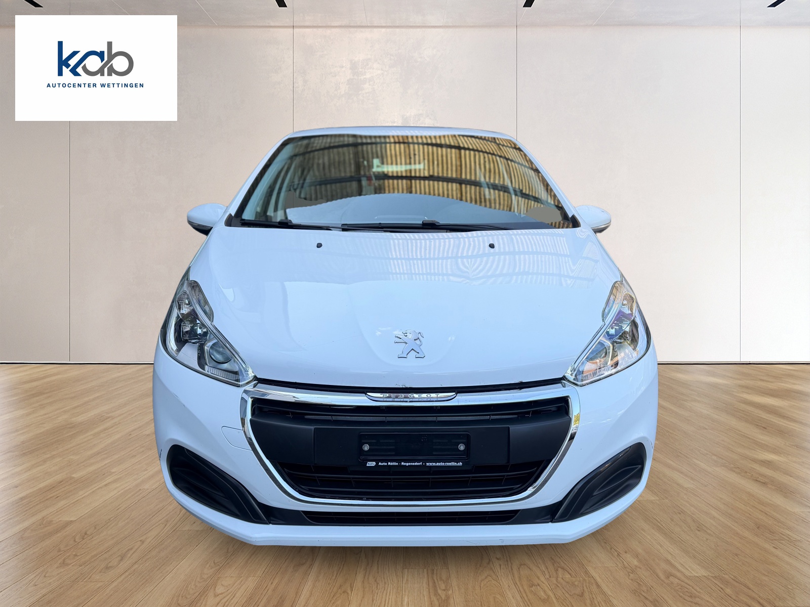 PEUGEOT 208 1.2 PureTech Style-showroom-element-1