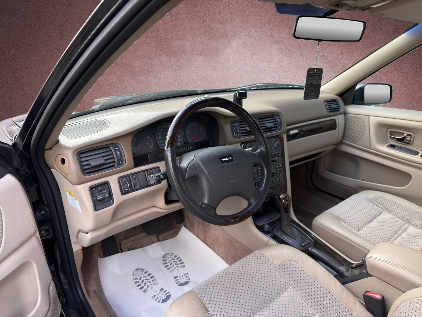 VOLVO S70 2.5 Viking Nordic-image-6