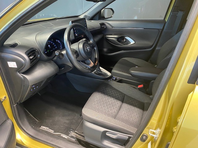 TOYOTA Yaris Cross 1.5 VVT-i HSD Trend AWD-i-image-7