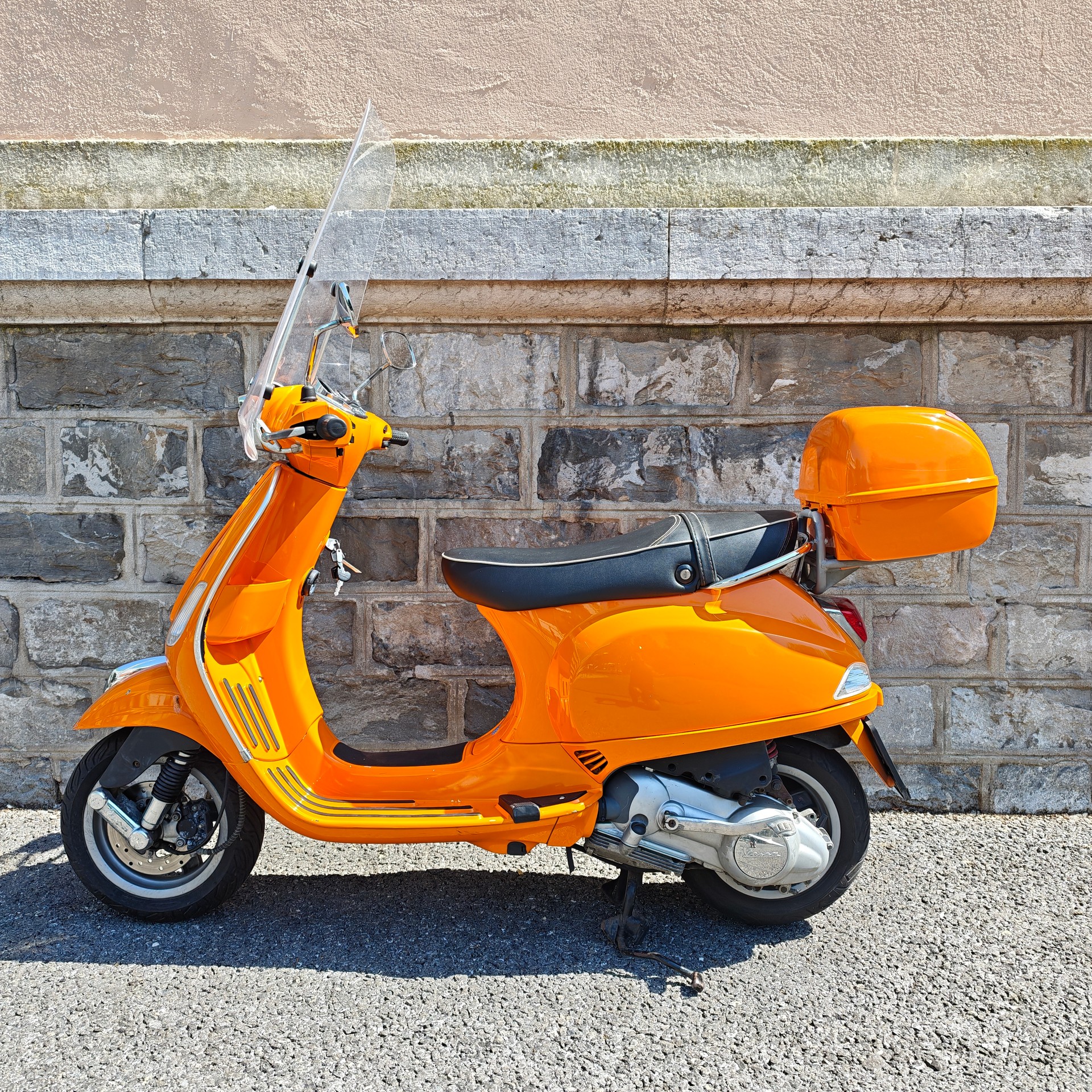 PIAGGIO Vespa 125 LXS-image-3
