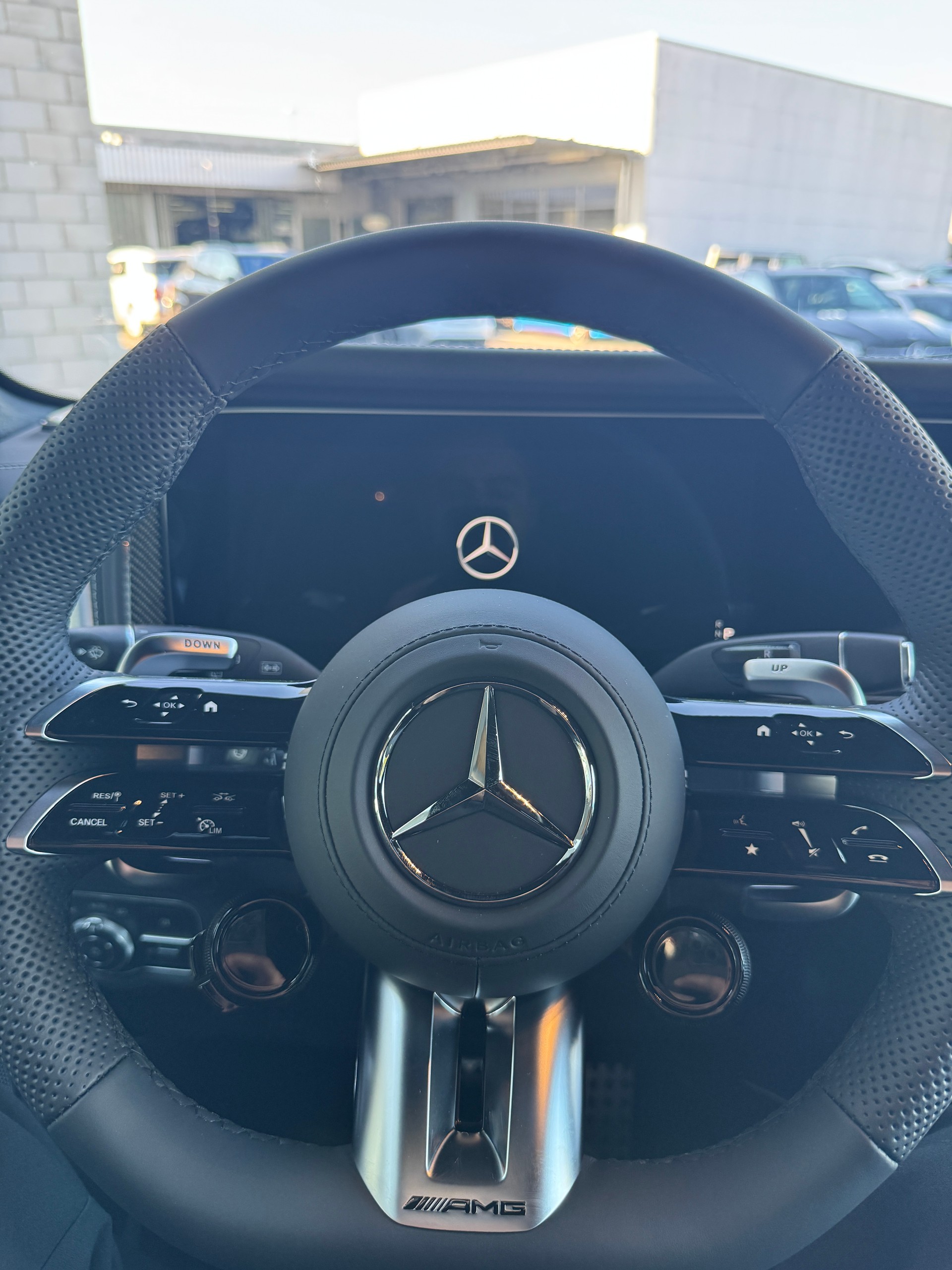 MERCEDES-BENZ G 63 AMG-image-10
