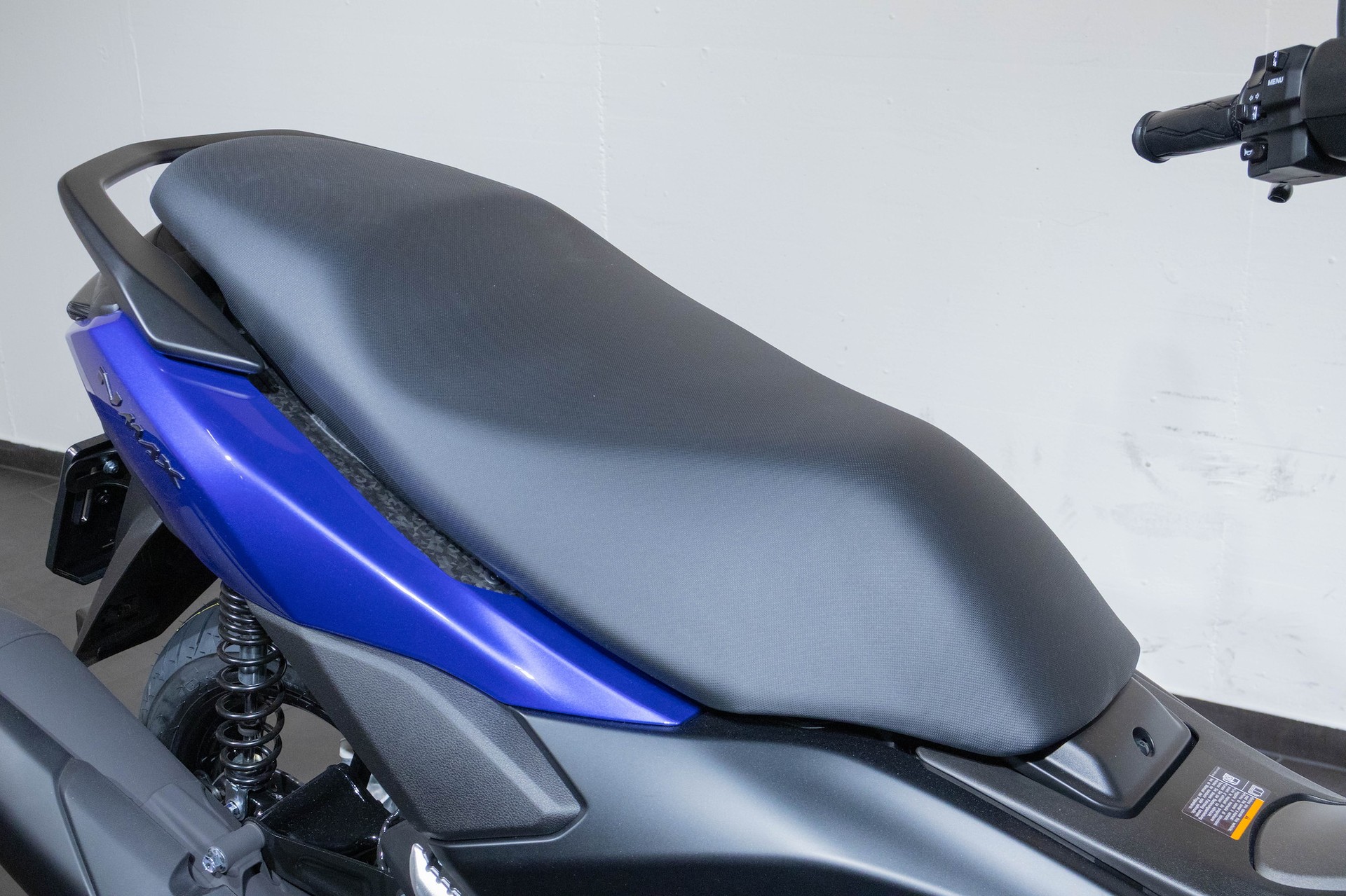 YAMAHA NMAX 125-image-14
